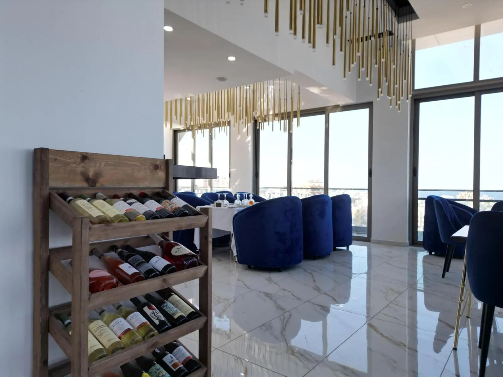 Food and drinks in Nurel Shark Residence