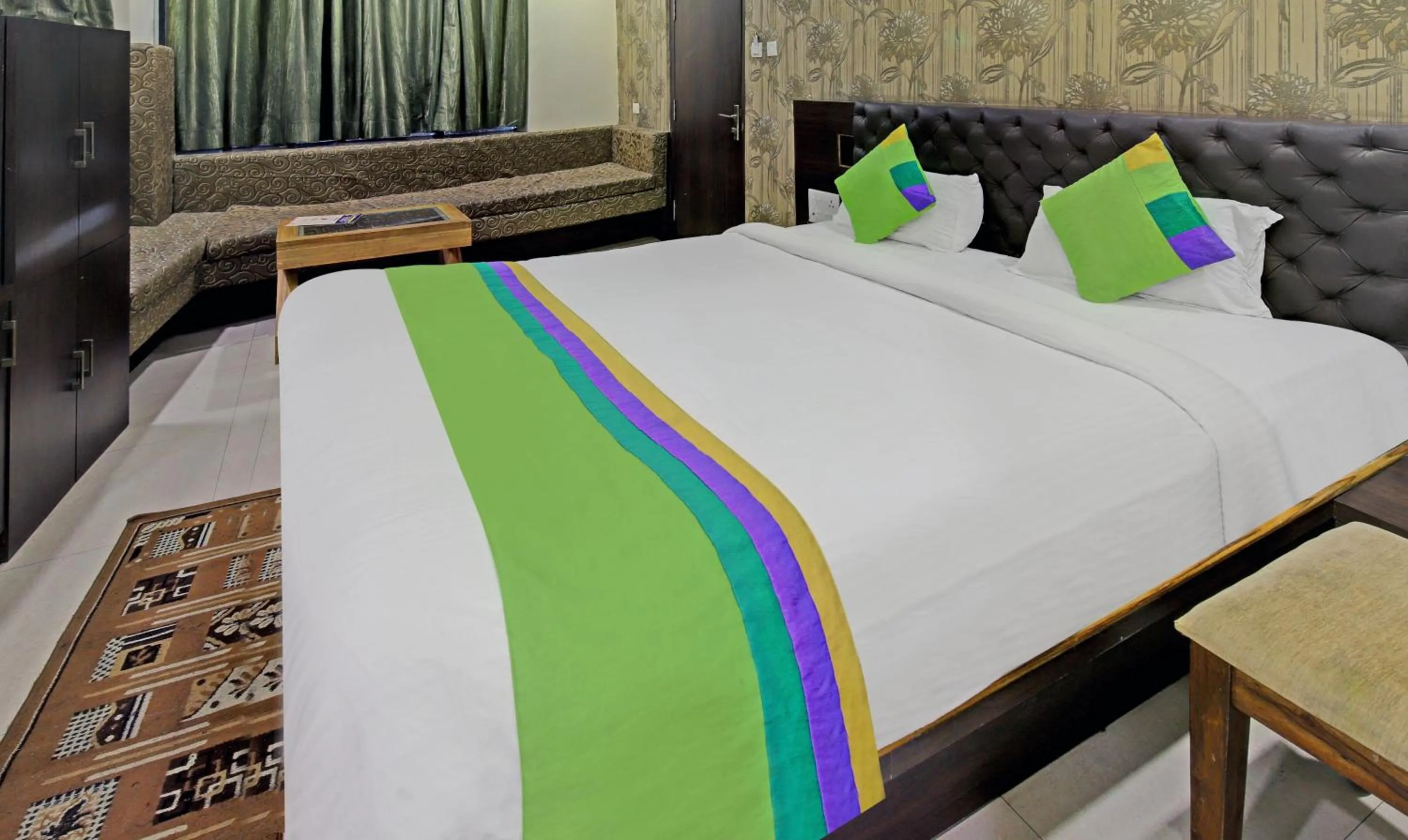 Bedroom, Bed in Treebo Archie Regency