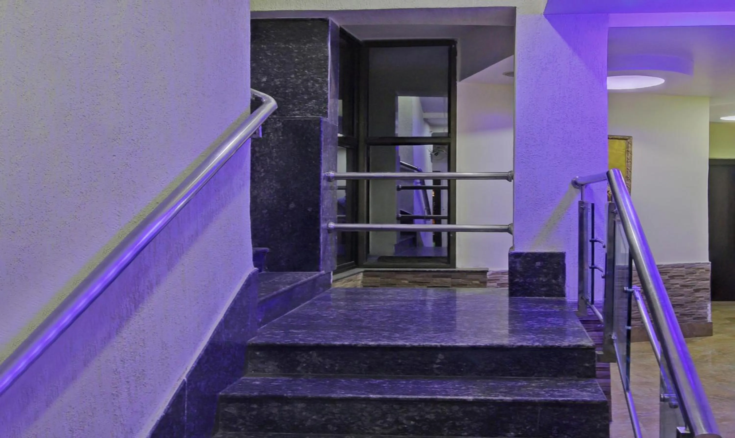 Lobby or reception in Treebo Archie Regency