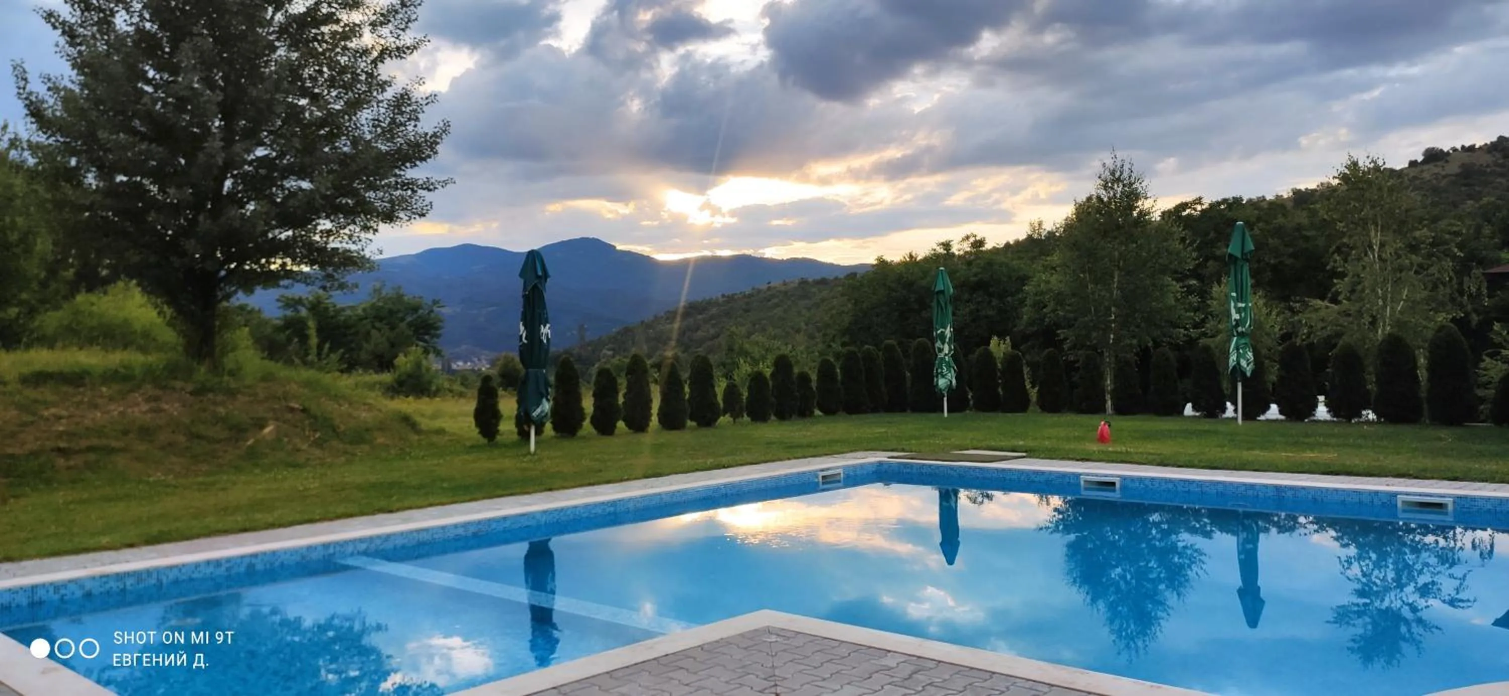 Alpine Garden Hotel (Trayanovi Dvori)