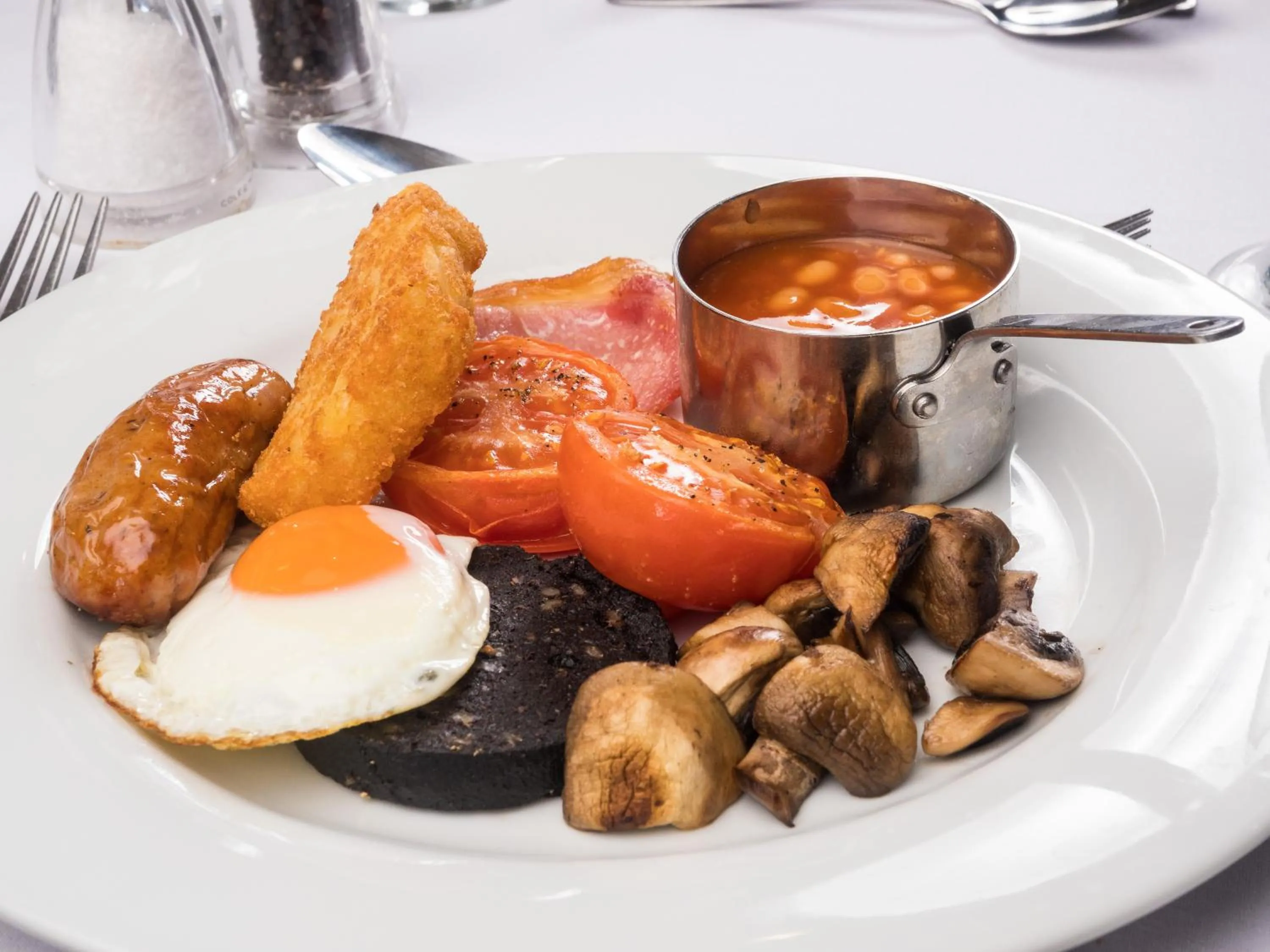 English/Irish breakfast in Everglades Hotel Warrington West
