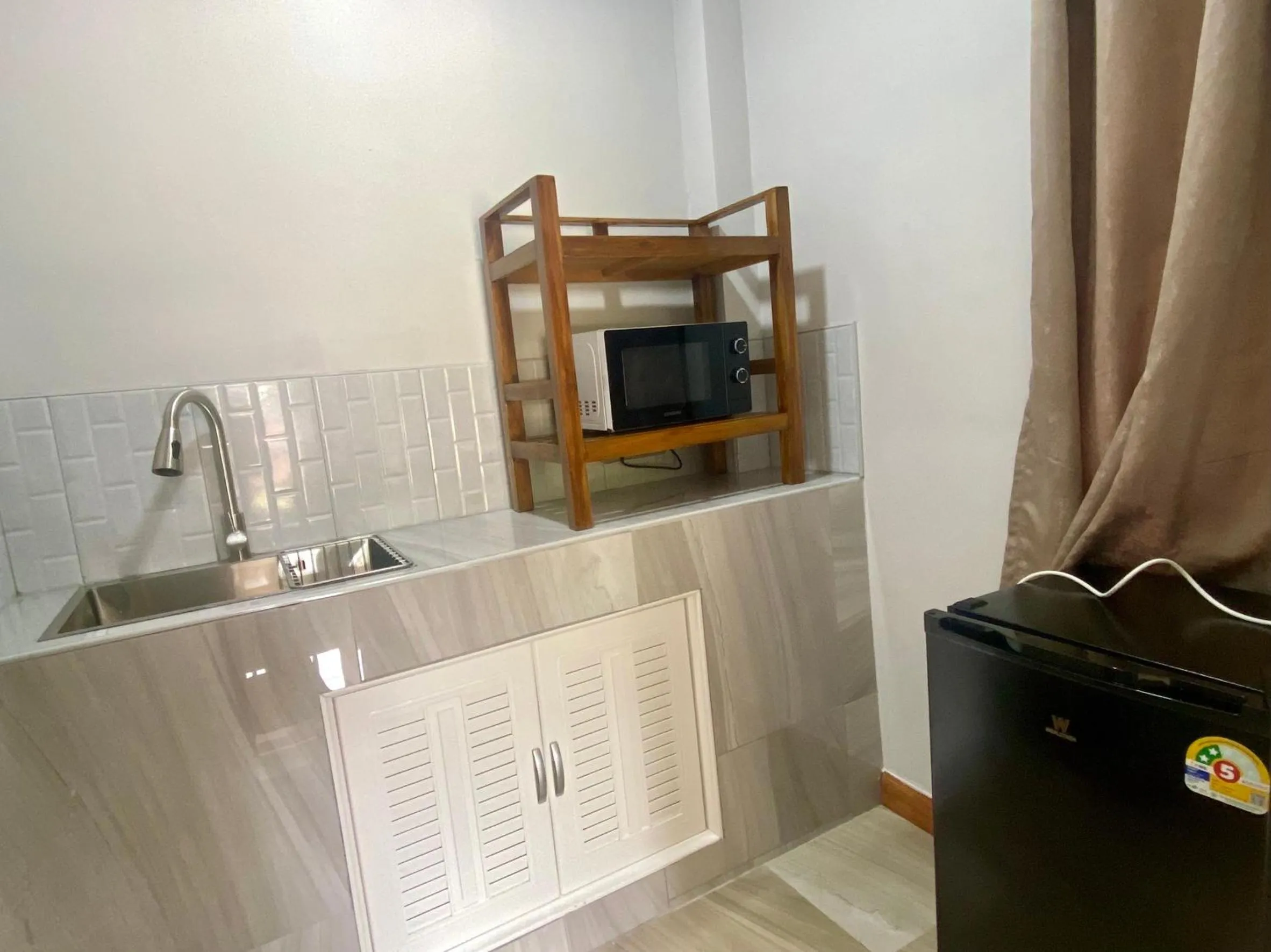 Rainbow Bungalow Haadrin Koh Phangan