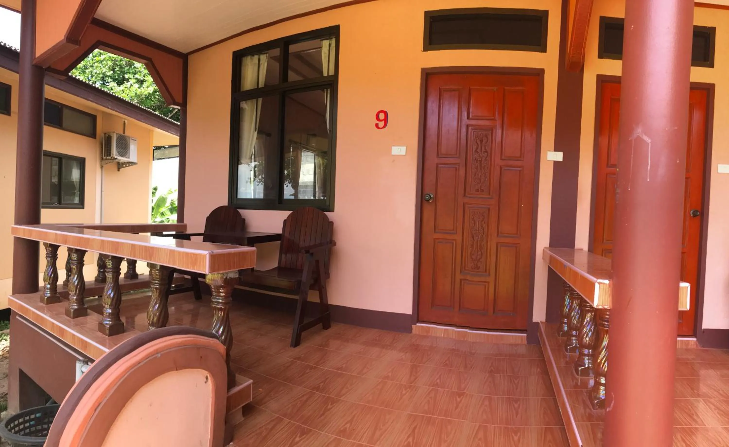 Property building in Rainbow Bungalow Haadrin Koh Phangan