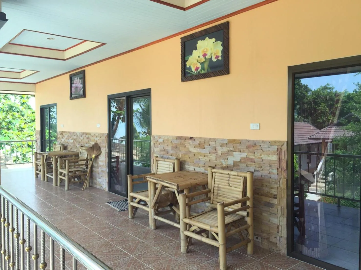 Day in Rainbow Bungalow Haadrin Koh Phangan