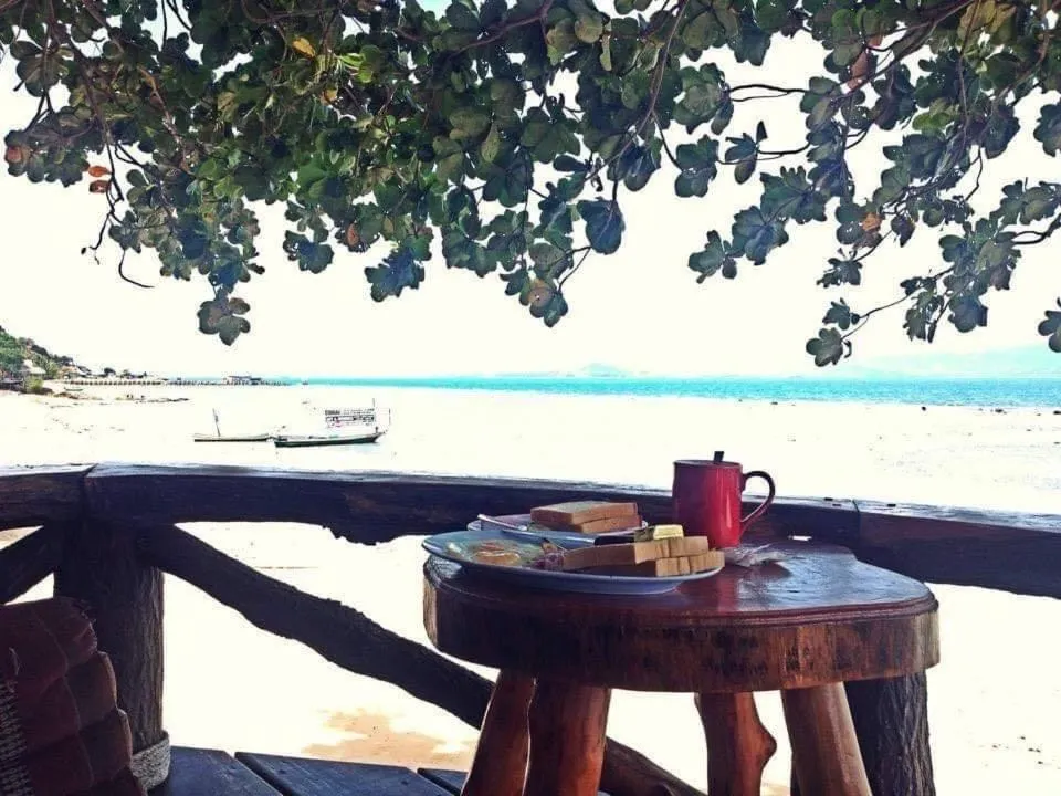 Rainbow Bungalow Haadrin Koh Phangan