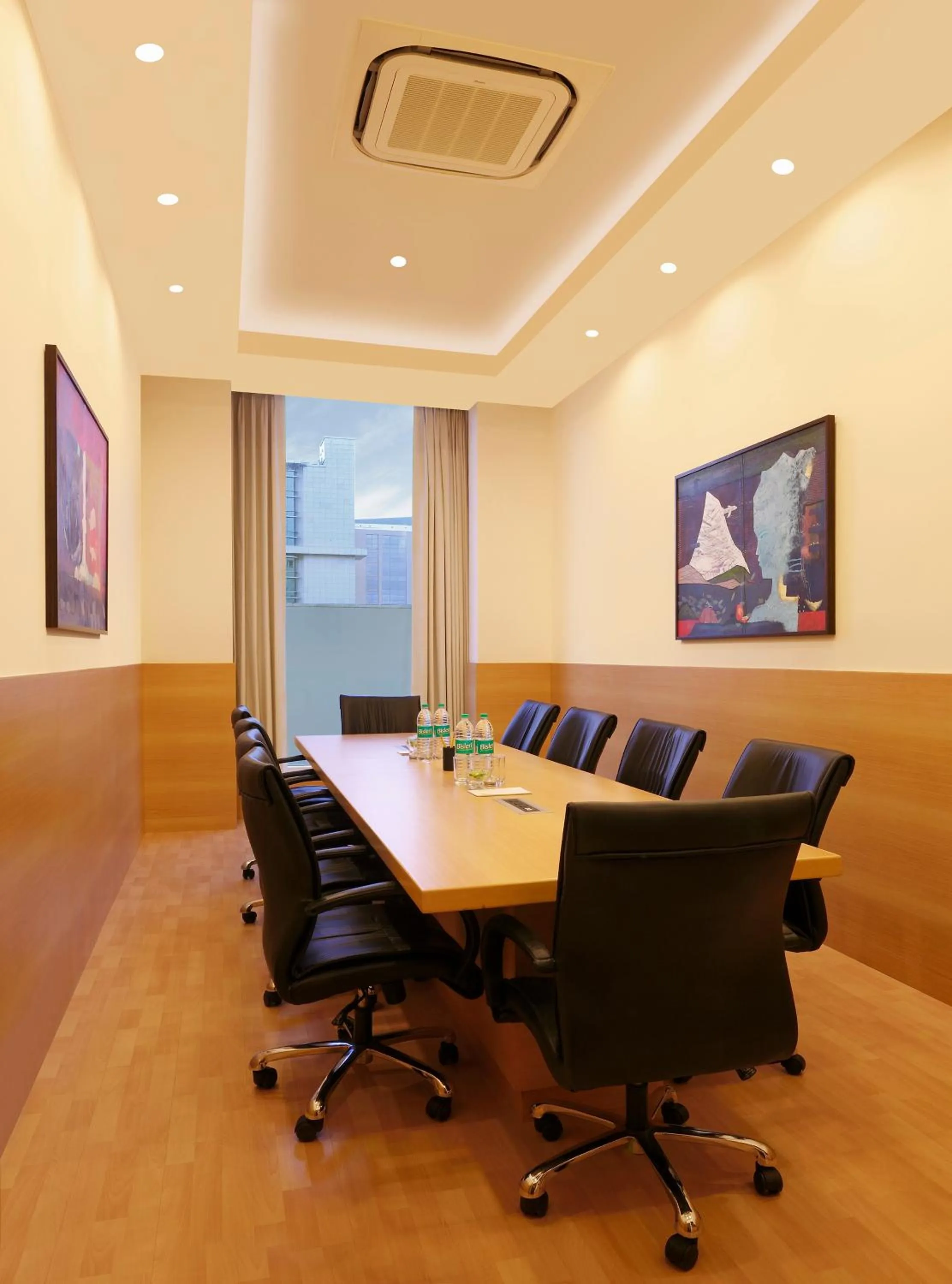 Area and facilities in Lemon Tree Hotel, Gachibowli, Hyderabad