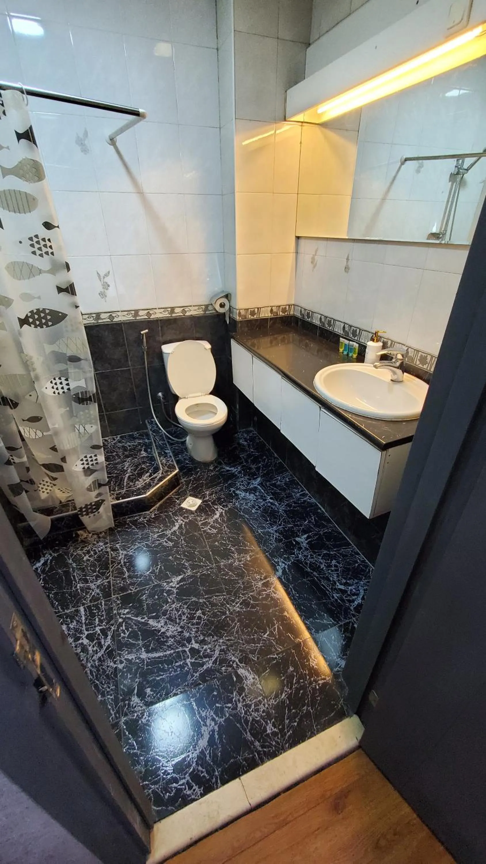 Shower in Hotel Antalia