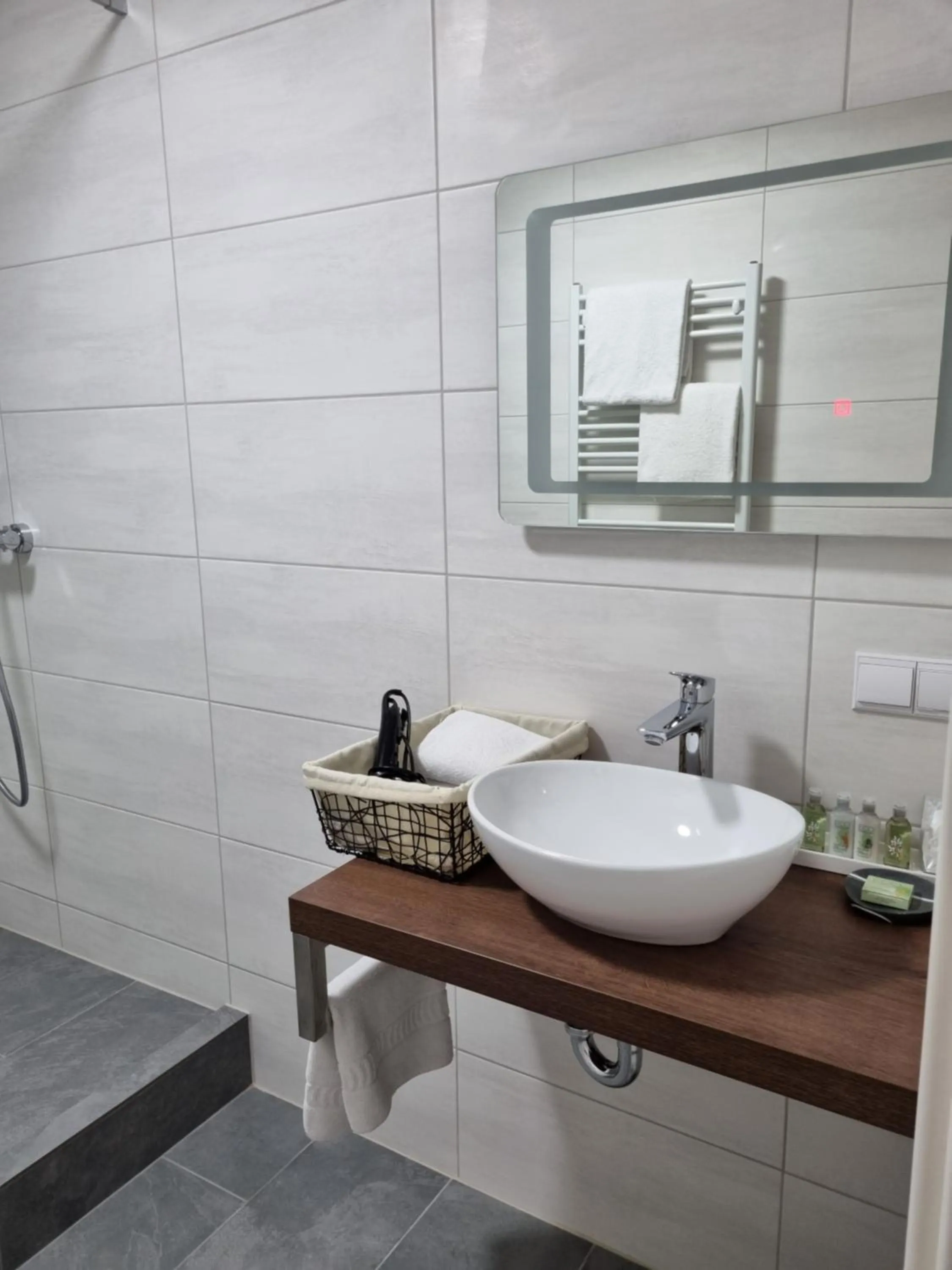 Bathroom in Hotel Sonnleiten