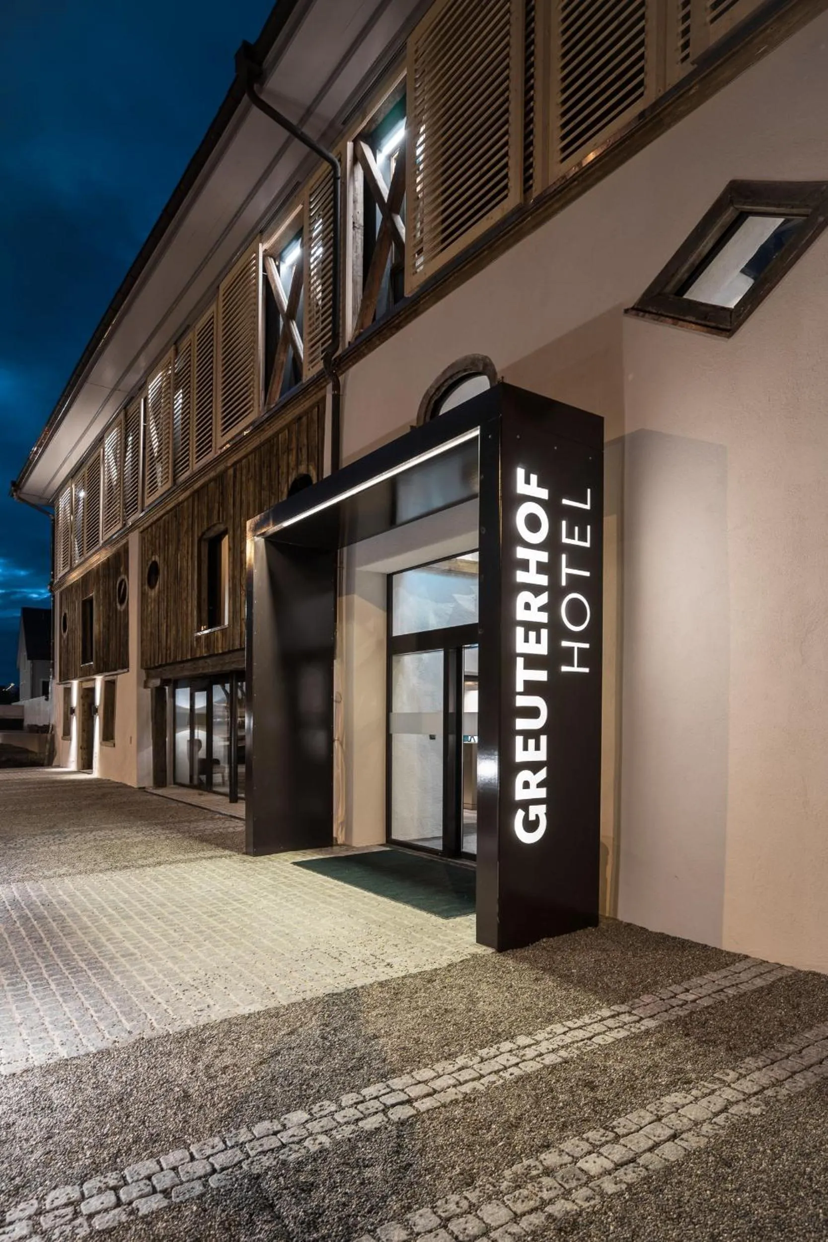 Facade/entrance in Hotel Greuterhof Islikon