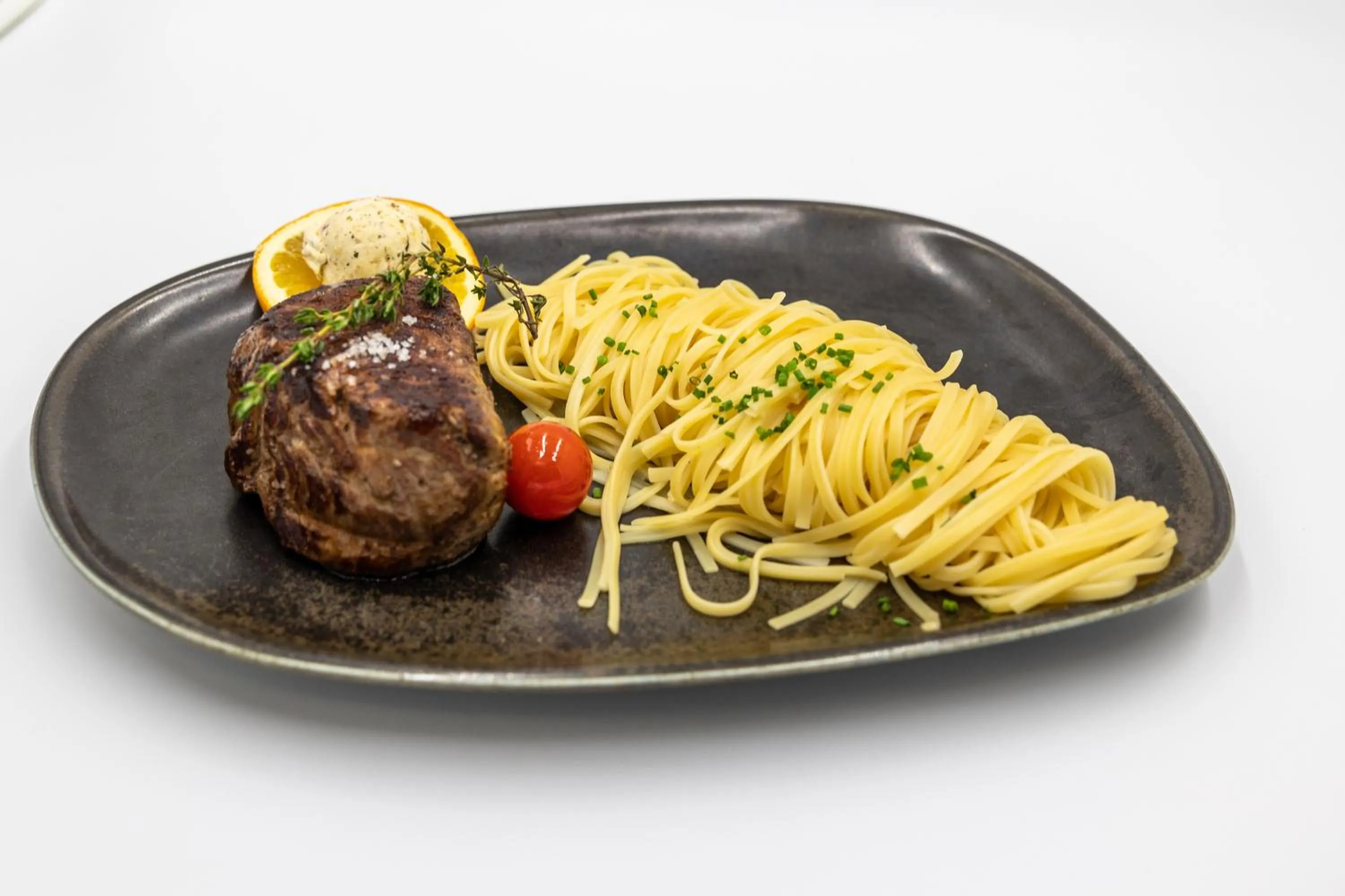 Restaurant/places to eat in Hotel Schäfli Siebnen