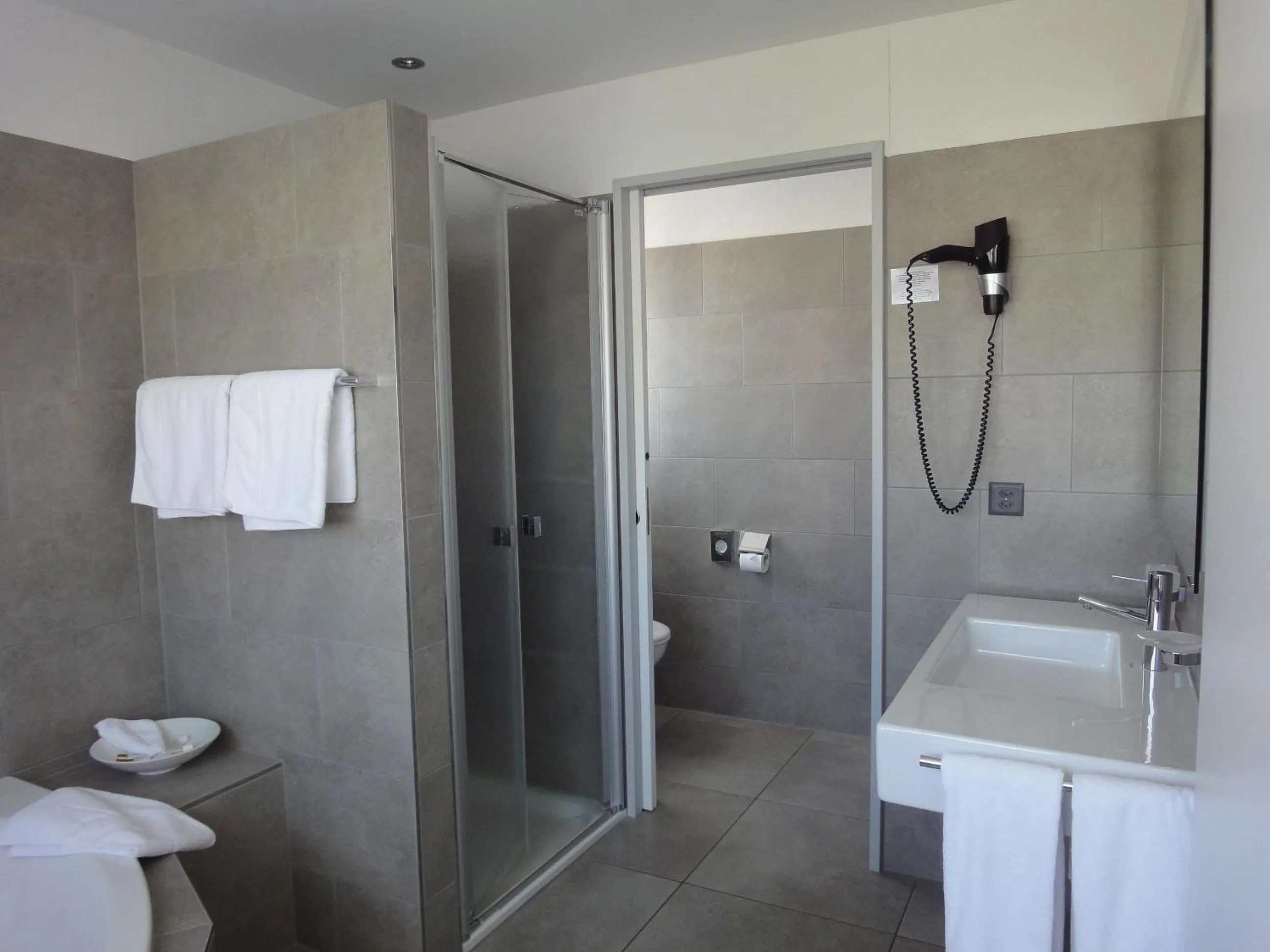 Bathroom in Hotel Schäfli Siebnen