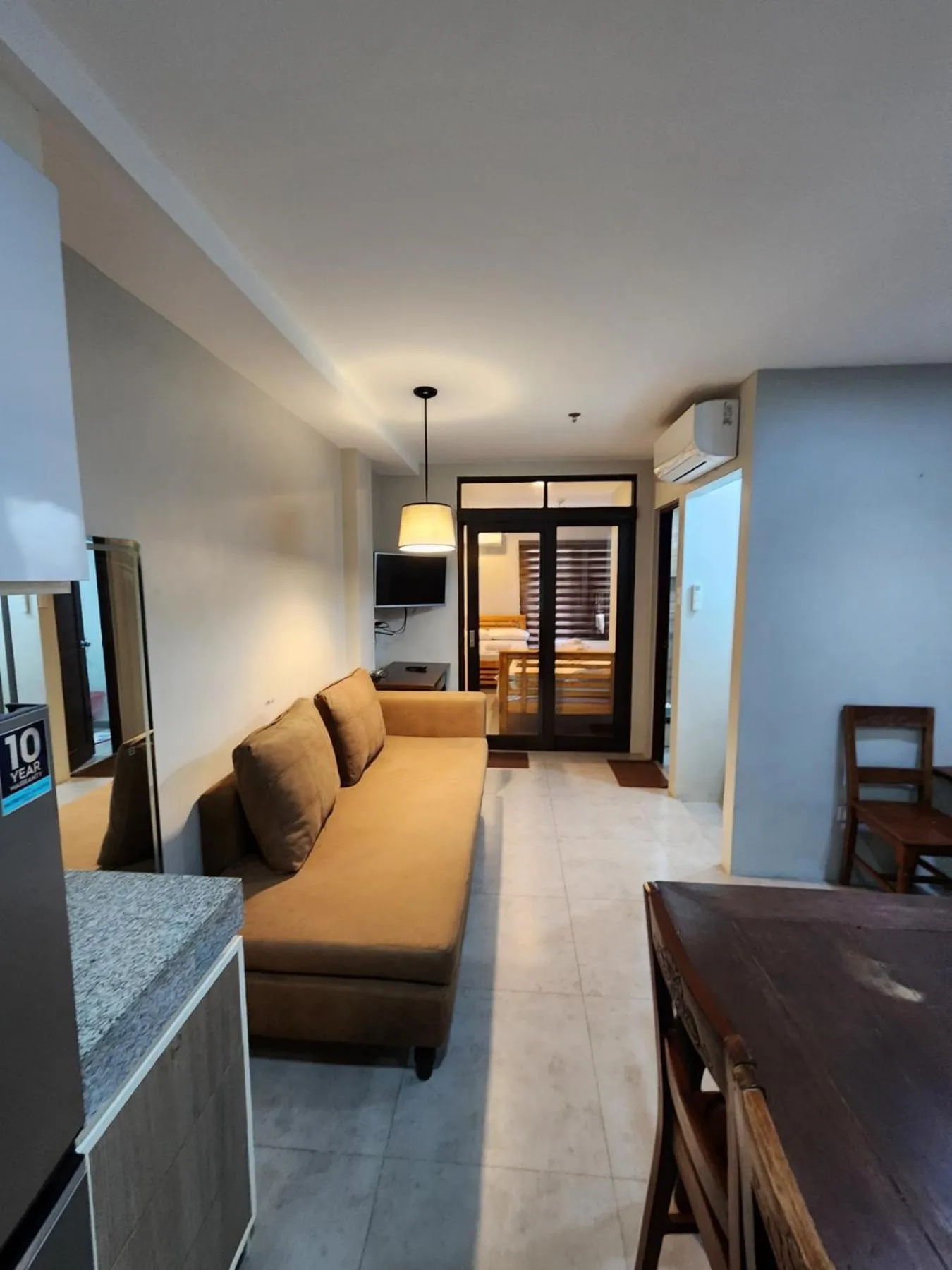 2F Vivere Condo - Govantes Properties
