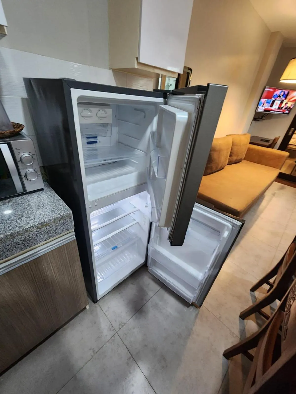 2F Vivere Condo - Govantes Properties