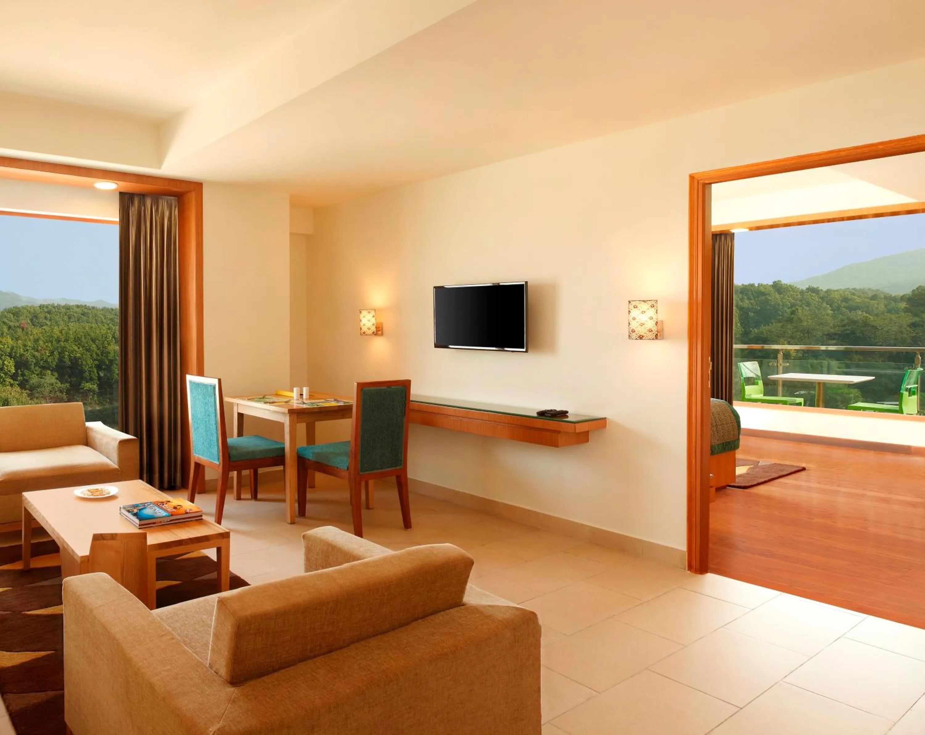 Bedroom in Lemon Tree Hotel, Dehradun