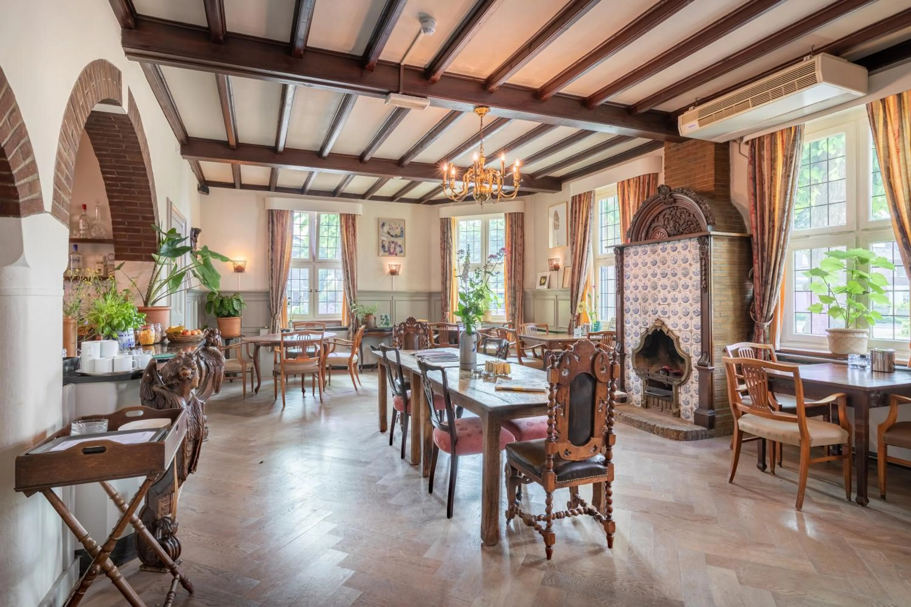 Restaurant/places to eat in Hotel Nieuw Antiek