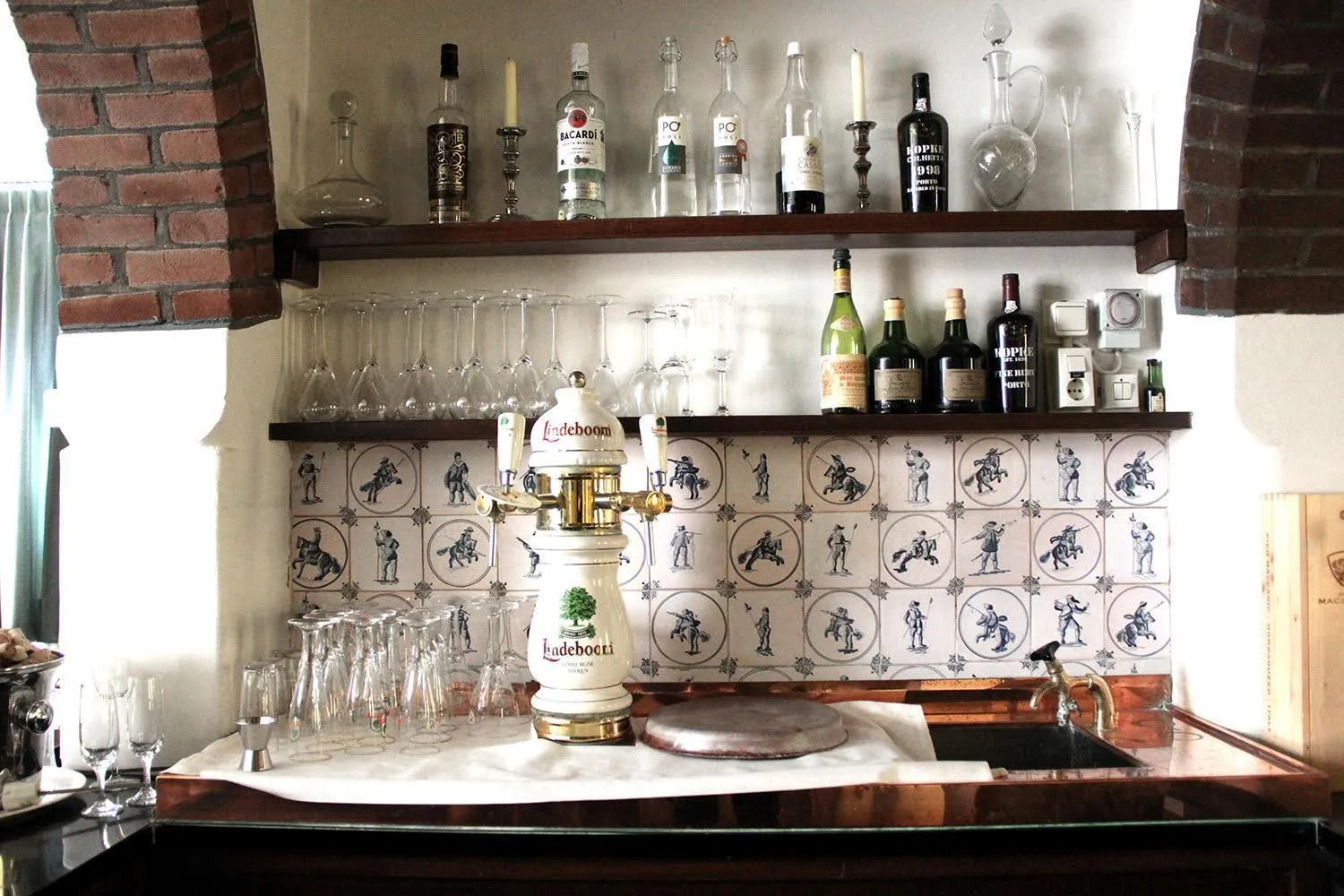 Lounge or bar in Hotel Nieuw Antiek