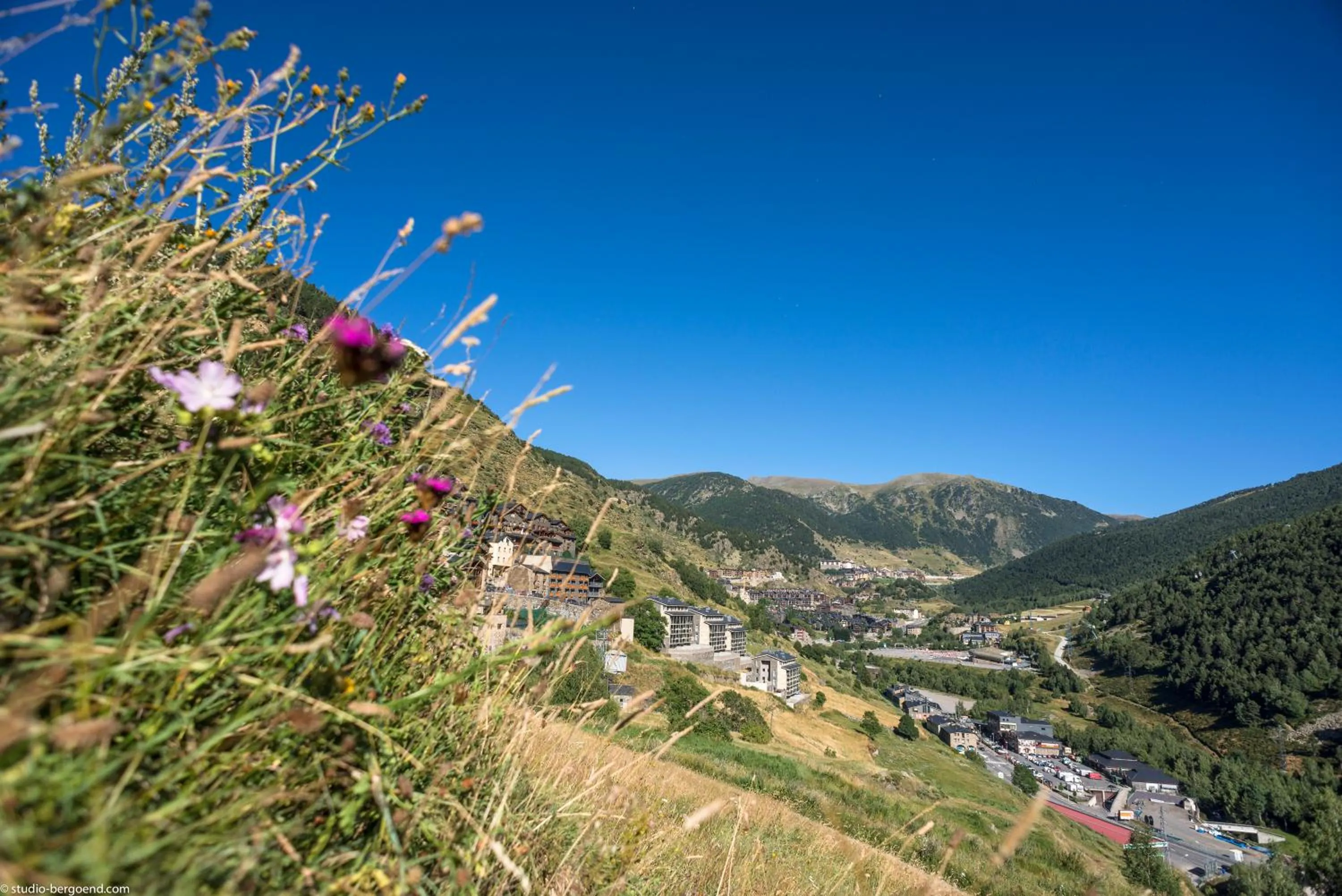 Nearby landmark in Pierre & Vacances Andorra Bordes d’Envalira