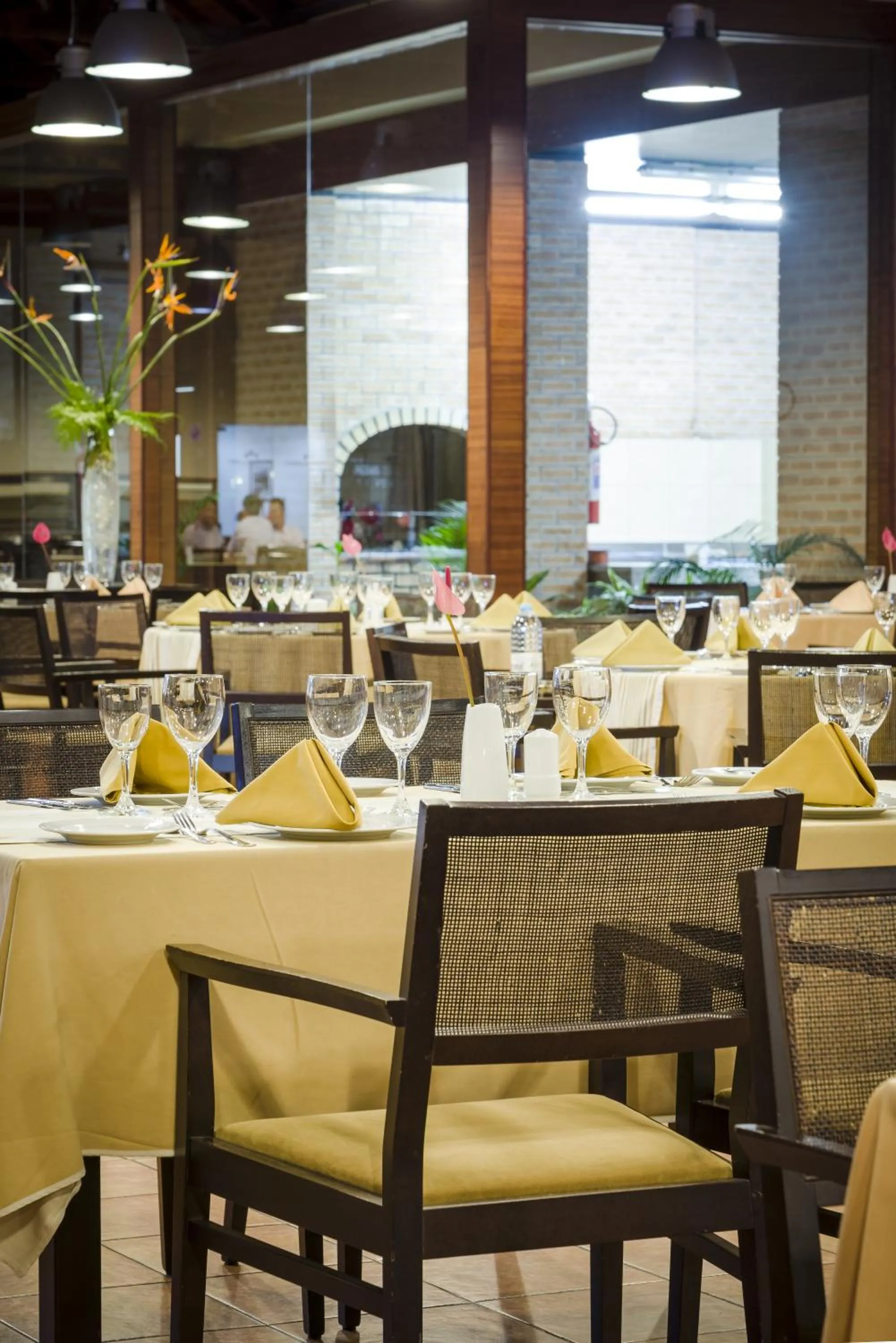 Restaurant/places to eat in Montebelo Indy Maputo Congress Hotel