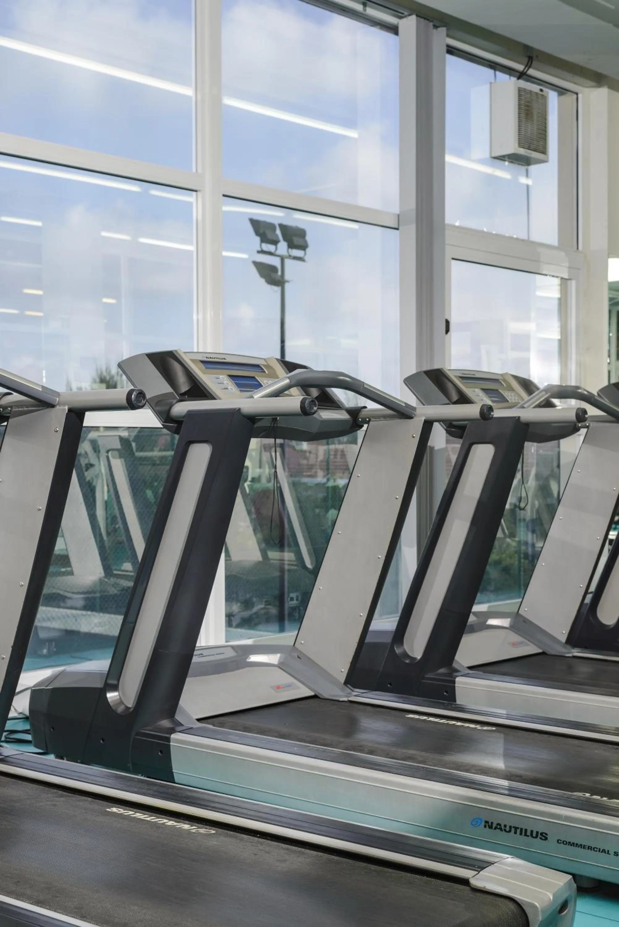 Fitness centre/facilities in Montebelo Indy Maputo Congress Hotel