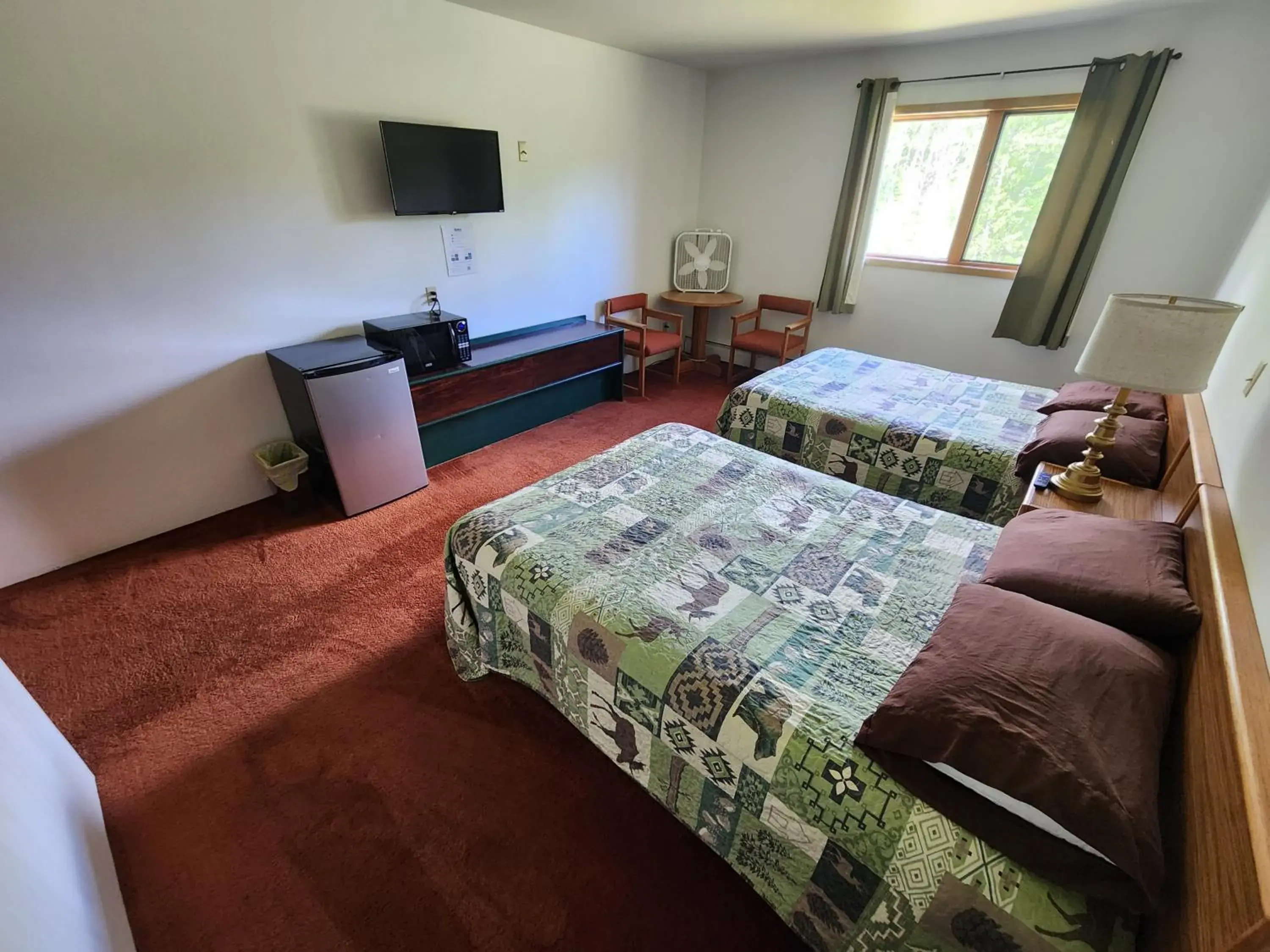 Quadruple Room in The Hibernation Station Quadruple Room in The Hibernation Station