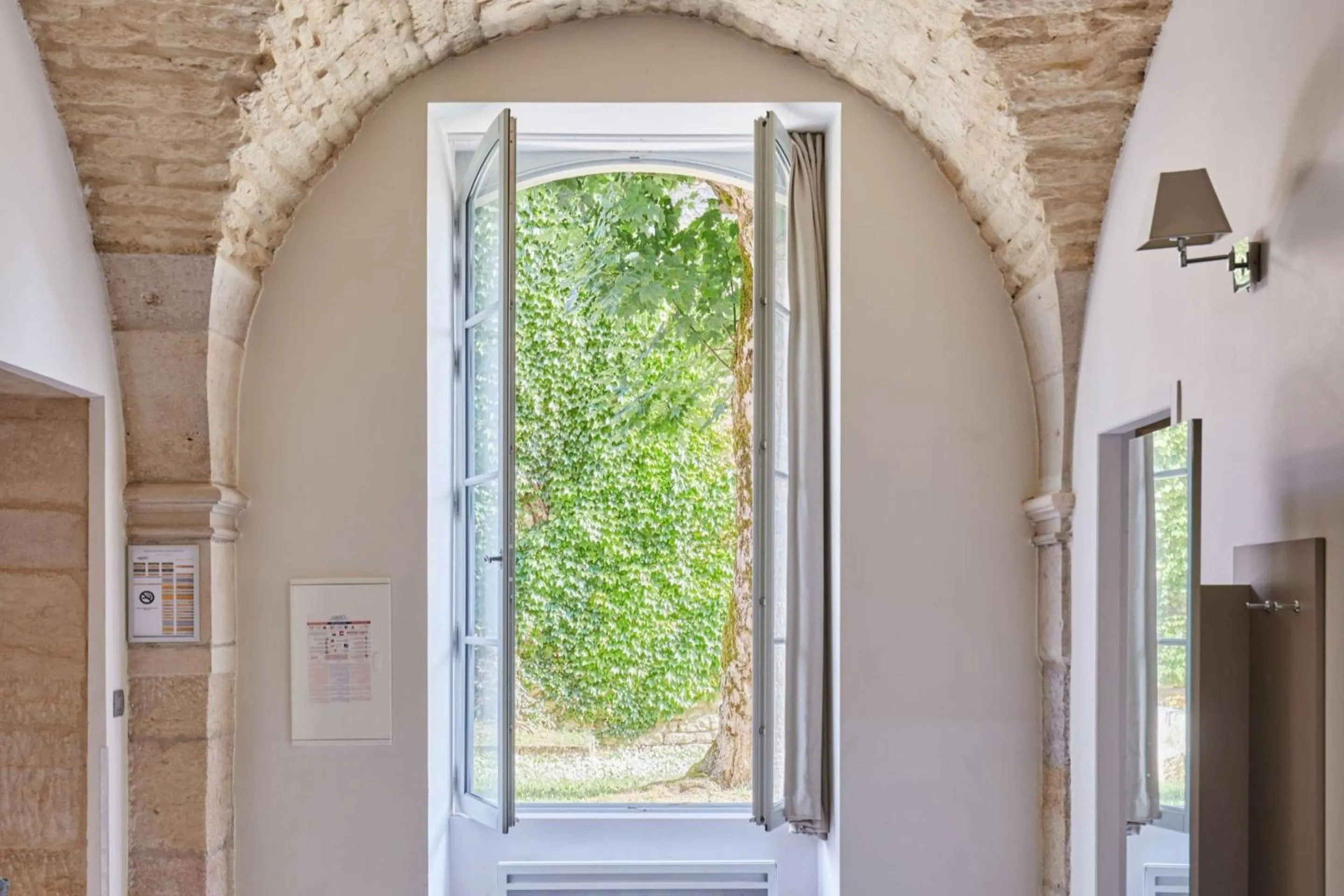 Bedroom in Appart'hôtel Odalys City - Dijon Centre Les Cordeliers