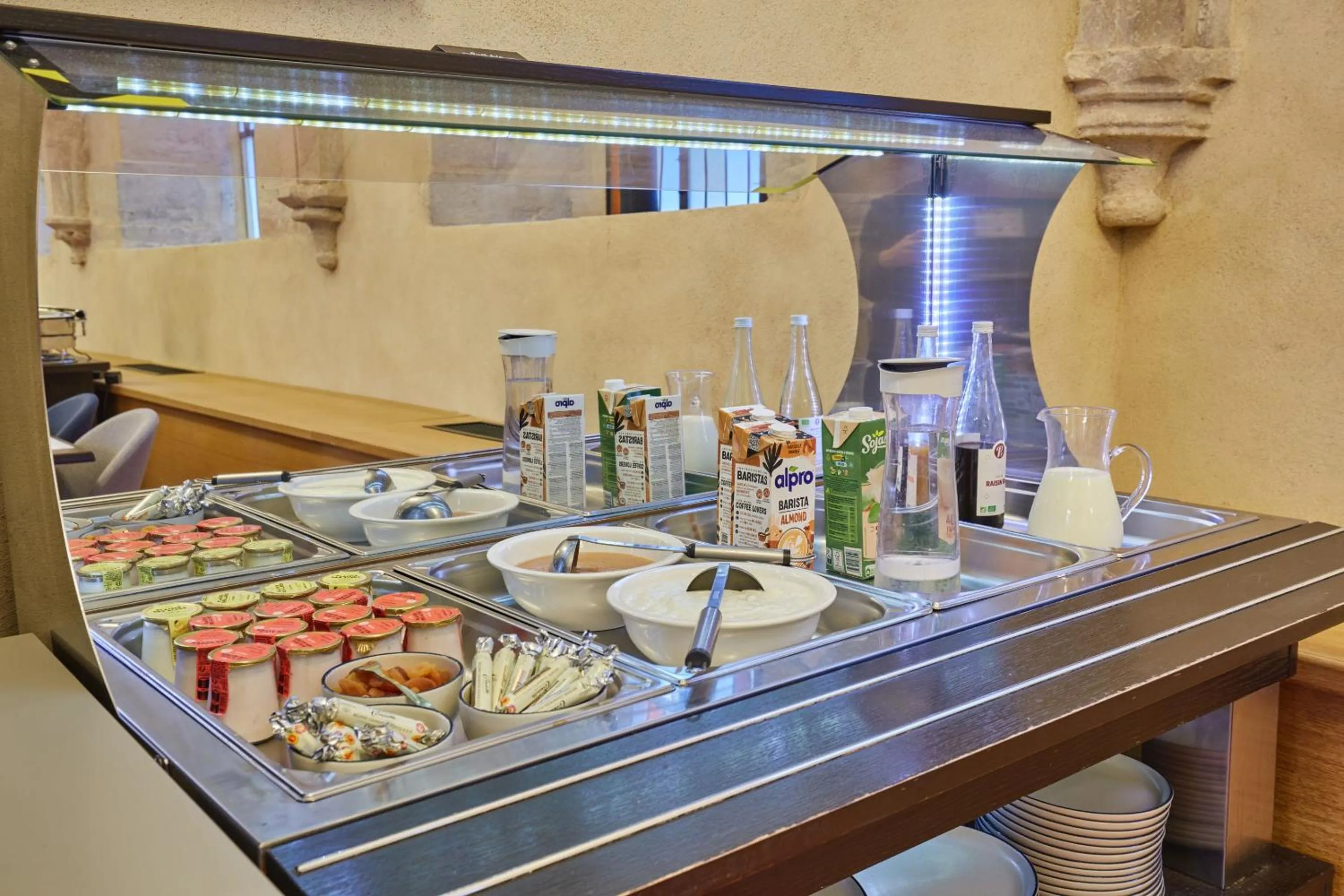 Food in Appart'hôtel Odalys City - Dijon Centre Les Cordeliers