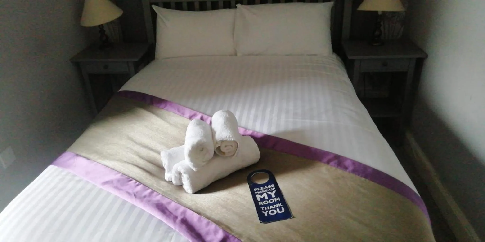 Bedroom, Bed in The County Hotel - Self Check-In, Ultra Fast WI-FI, Free Parking, Central Location