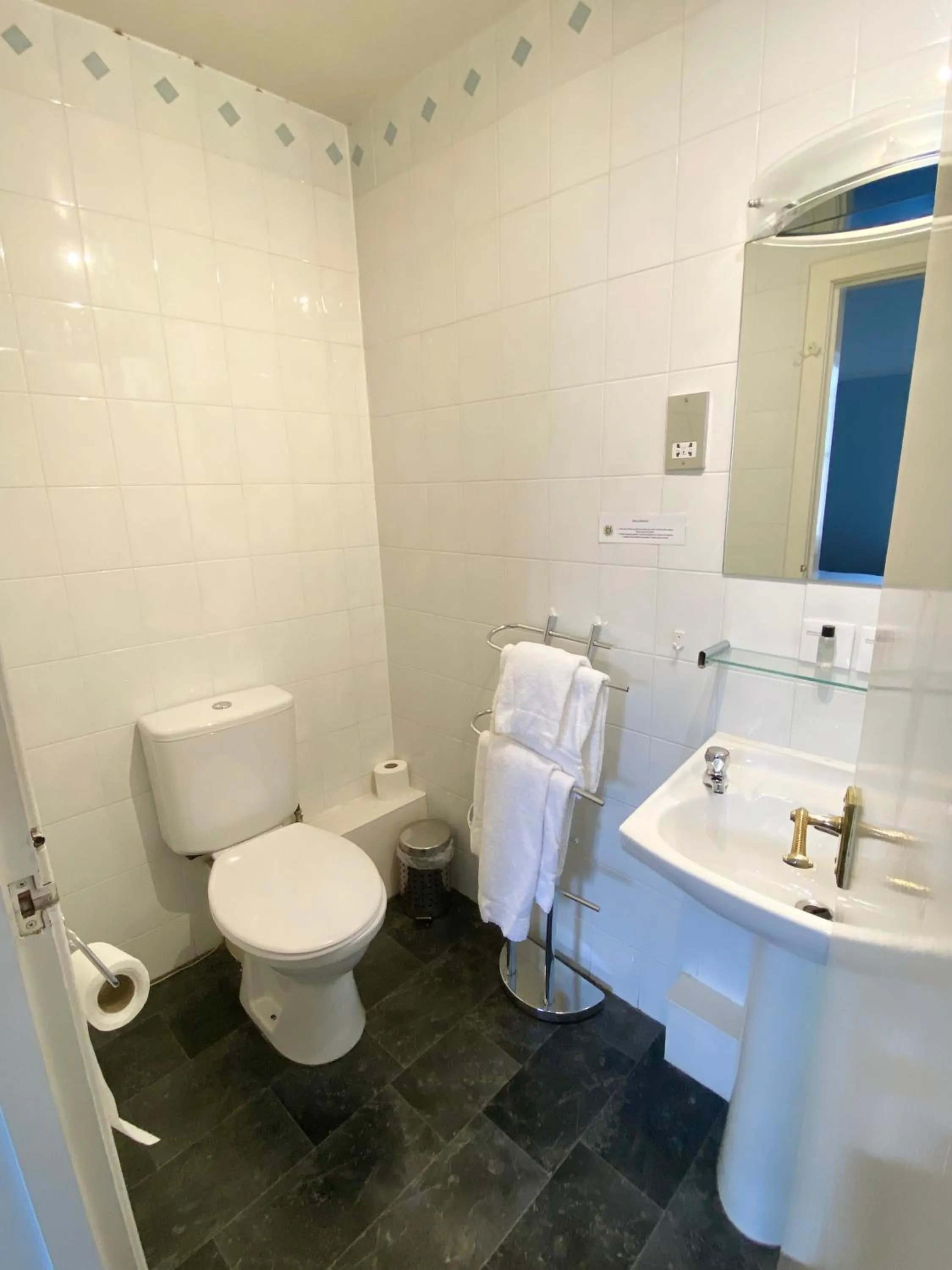 Bathroom in The County Hotel - Self Check-In, Ultra Fast WI-FI, Free Parking, Central Location