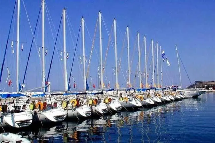 Day in Villa Bougenvilia Tomas