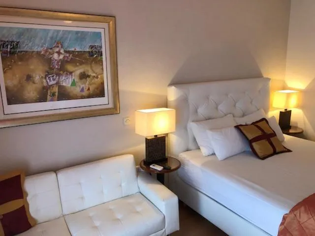 Photo of the whole room, Bed in Villa Bougenvilia Tomas