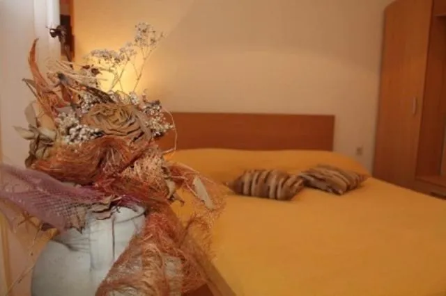 Photo of the whole room, Bed in Villa Bougenvilia Tomas