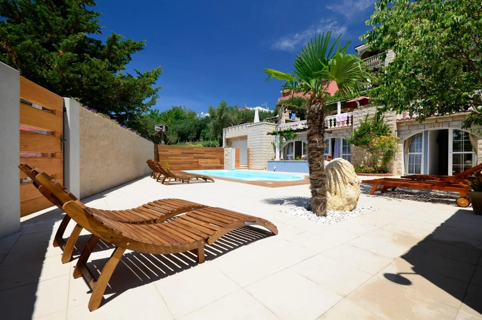 Swimming pool in Villa Bougenvilia Tomas