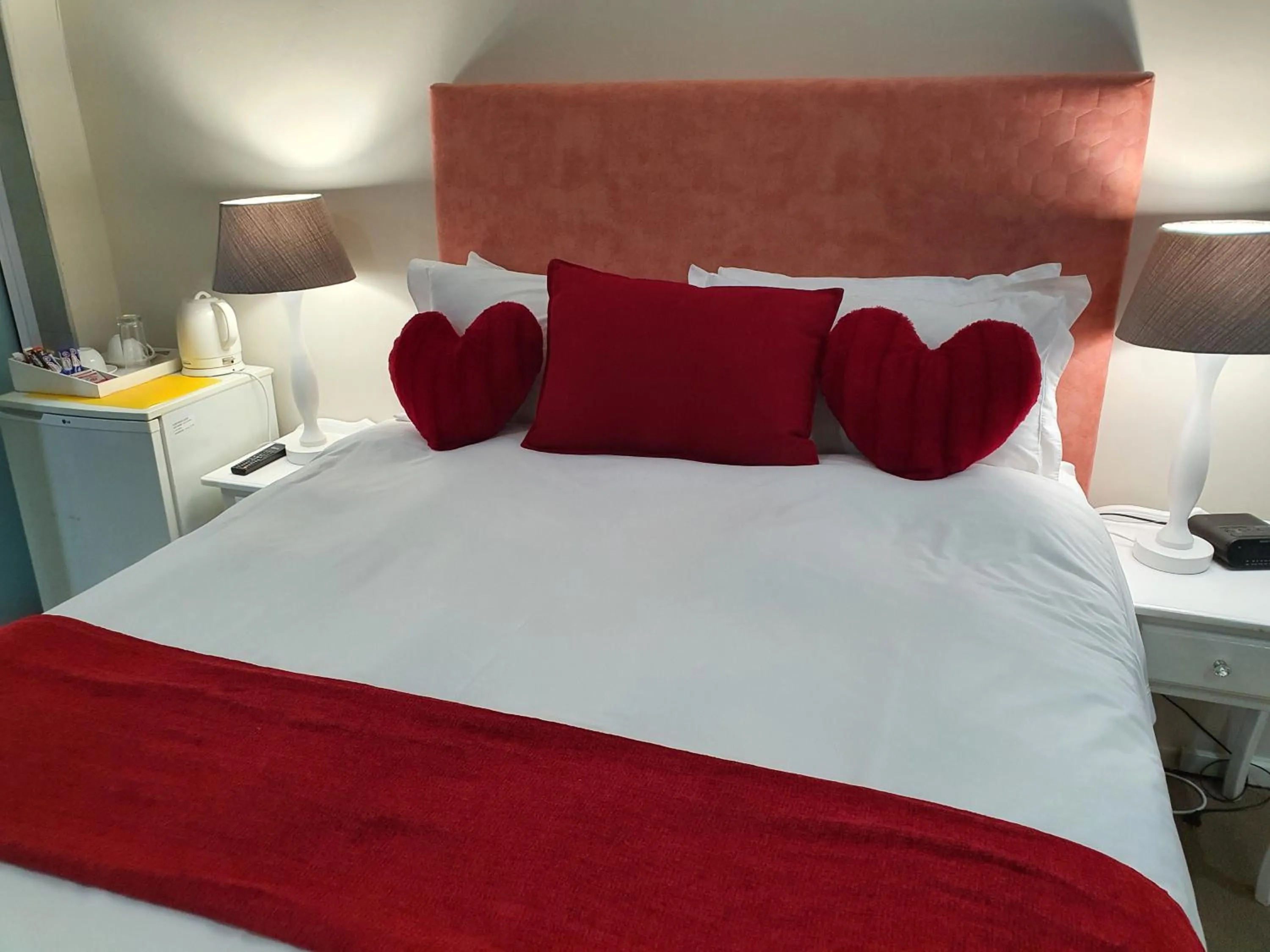 Bed in Sunnyridge Lodge