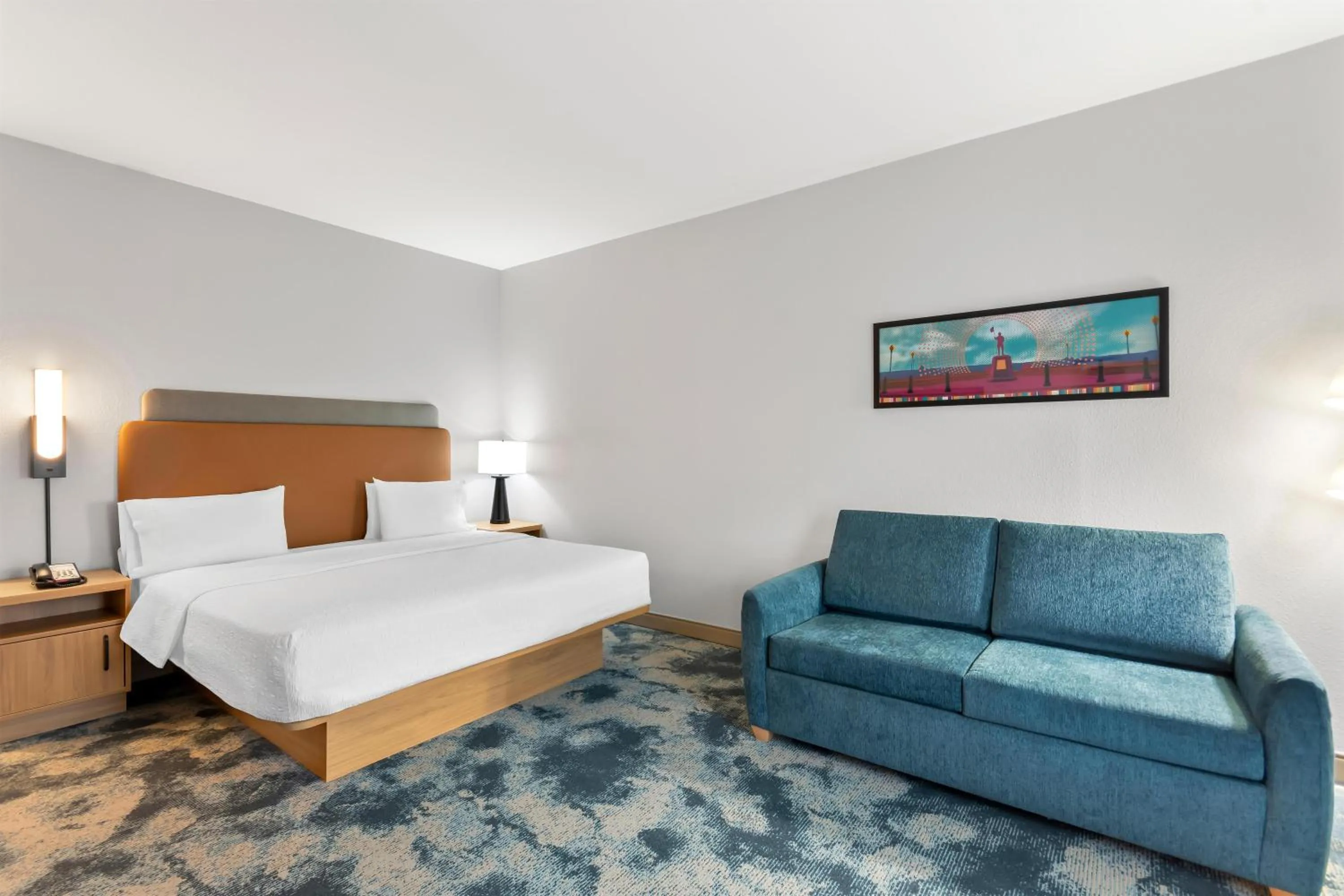 Bed in Hampton Inn & Suites Pensacola/I-10 Pine Forest Road