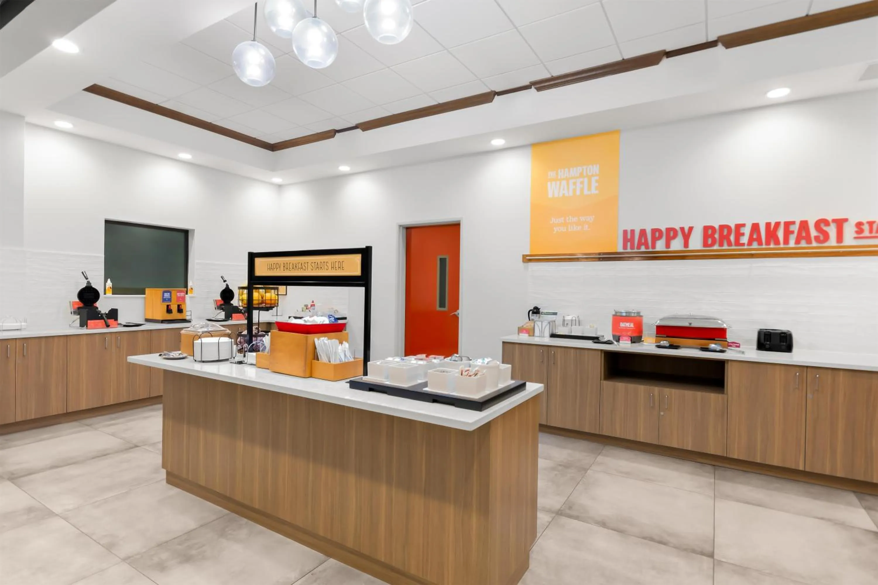 Breakfast in Hampton Inn & Suites Pensacola/I-10 Pine Forest Road