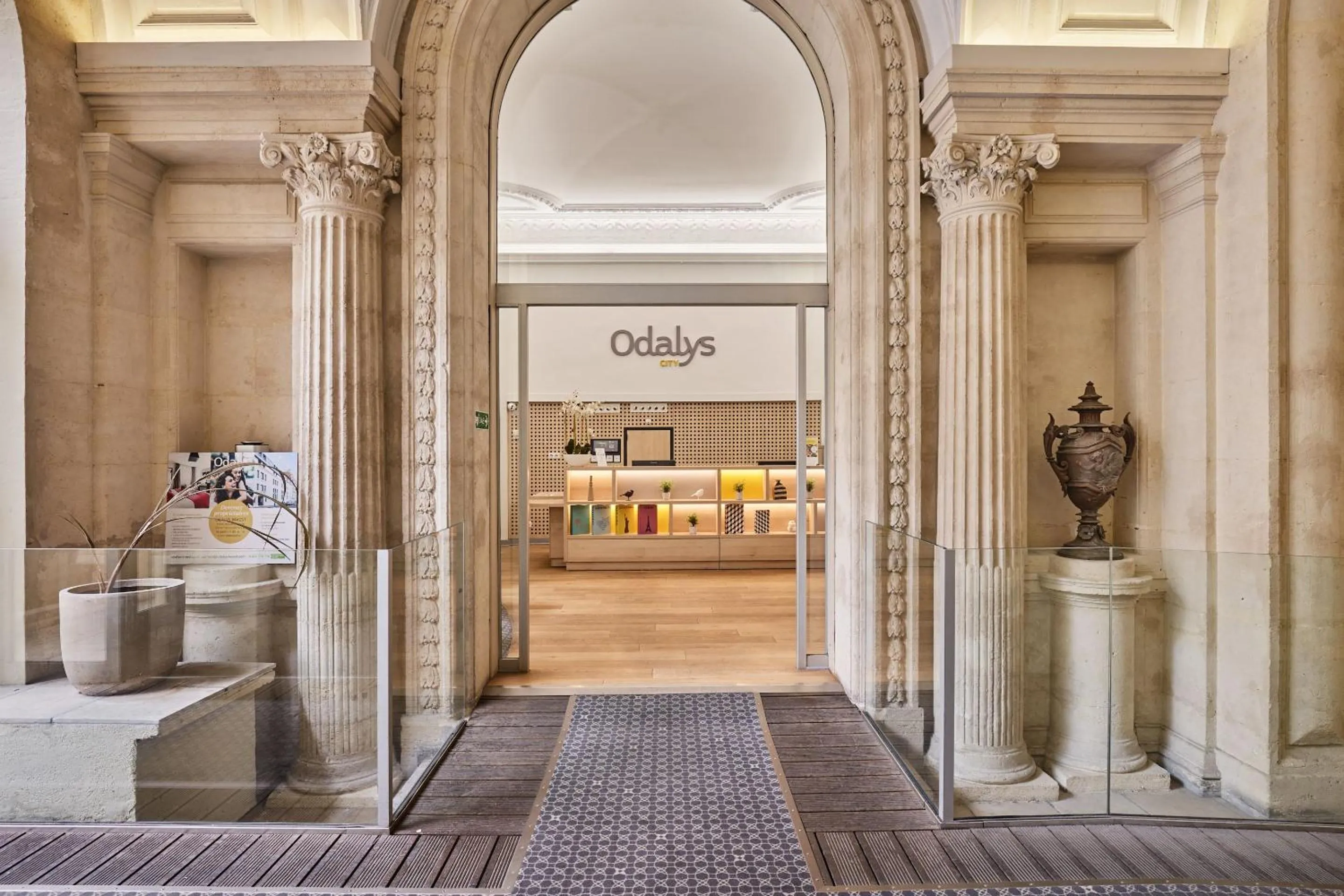 Lobby or reception in Appart Hotel Odalys City Montpellier Les Occitanes