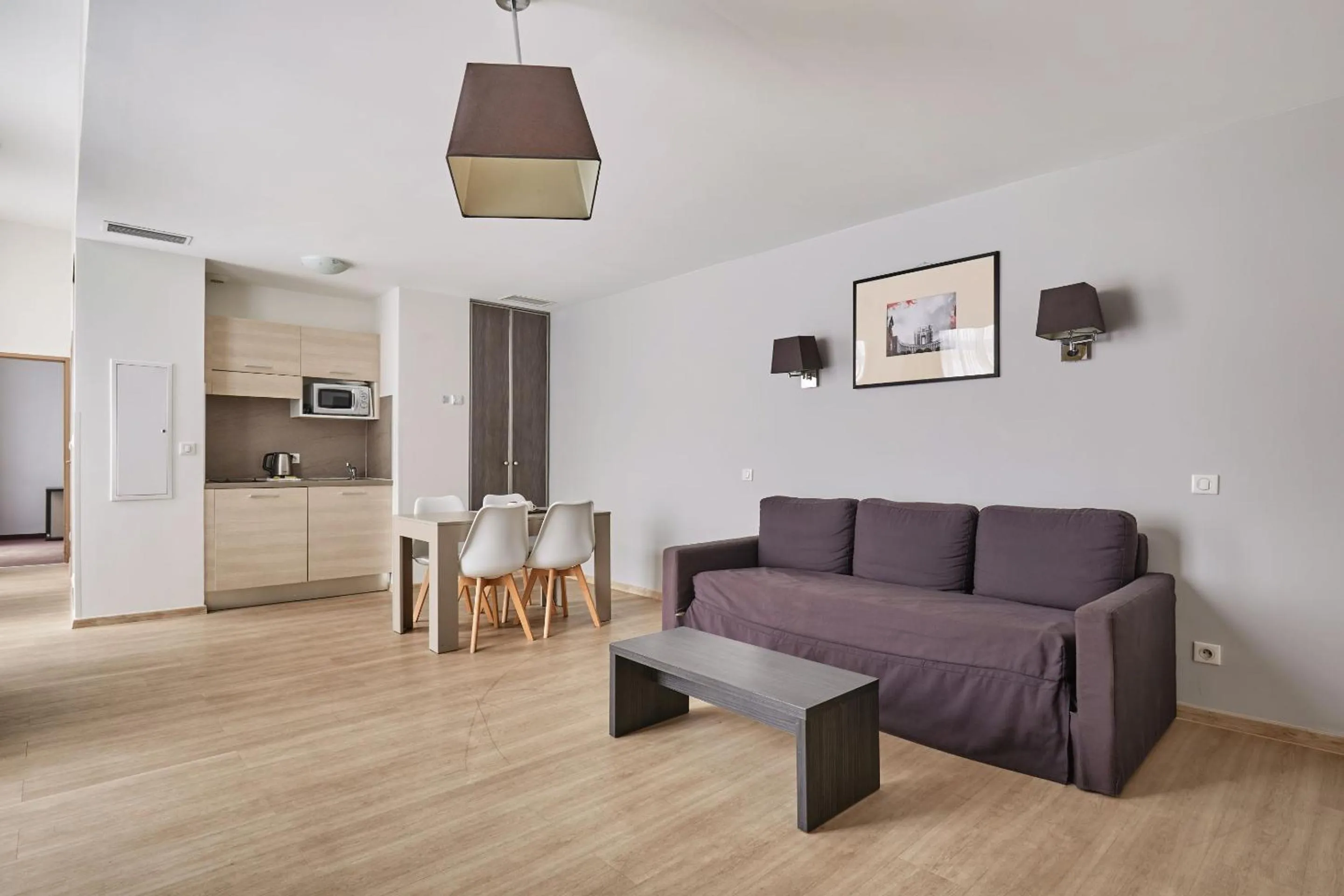 Kitchen or kitchenette in Appart Hotel Odalys City Montpellier Les Occitanes