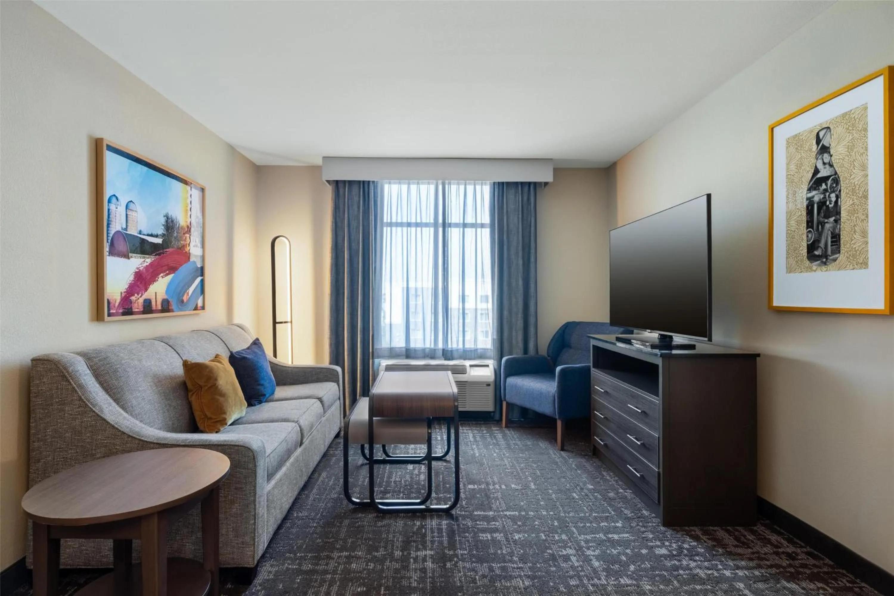 Living room in Homewood Suites by Hilton Ankeny