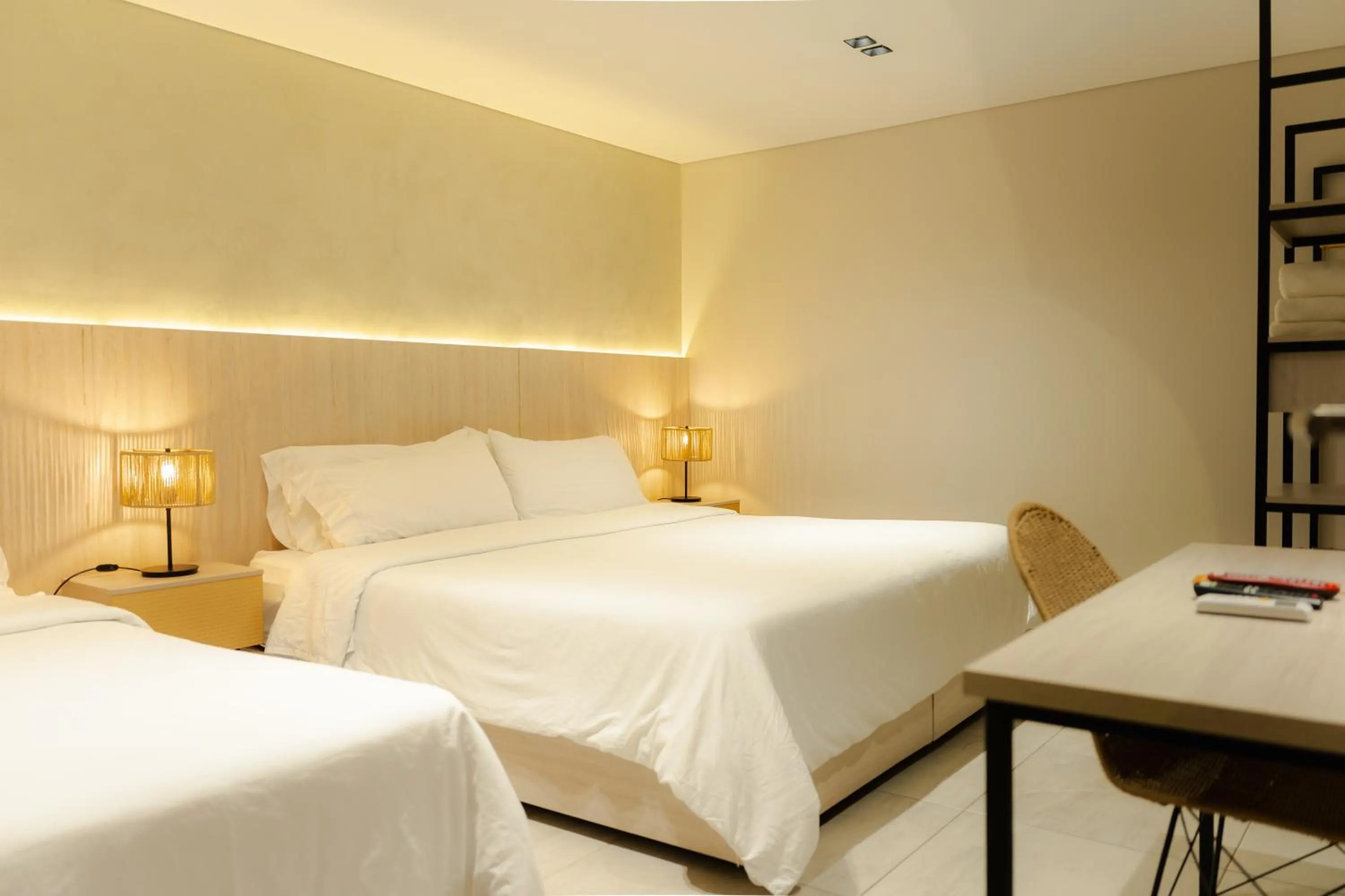 Bed in Sonata 44 Hotel Laureles