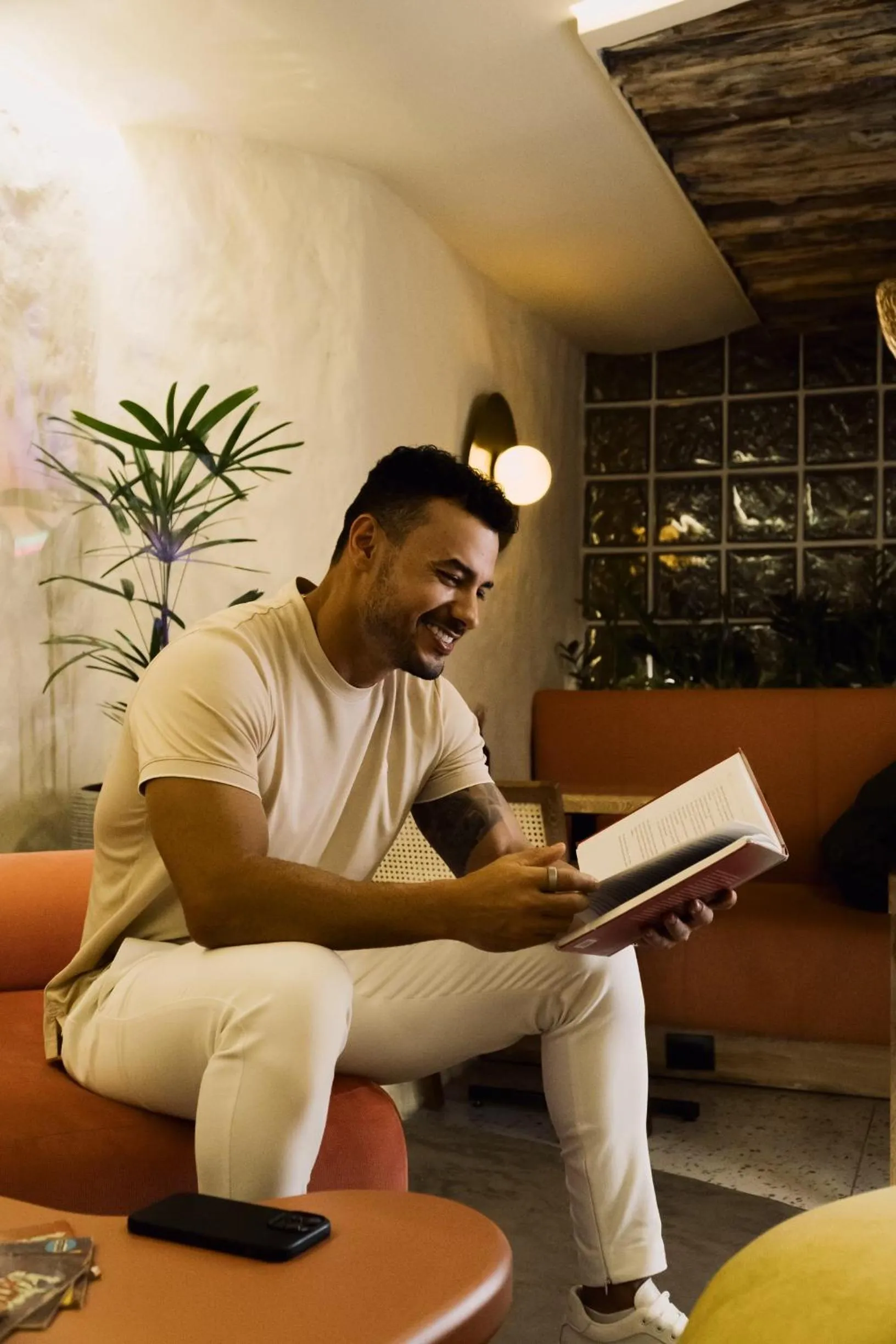 Sonata 44 Hotel Laureles