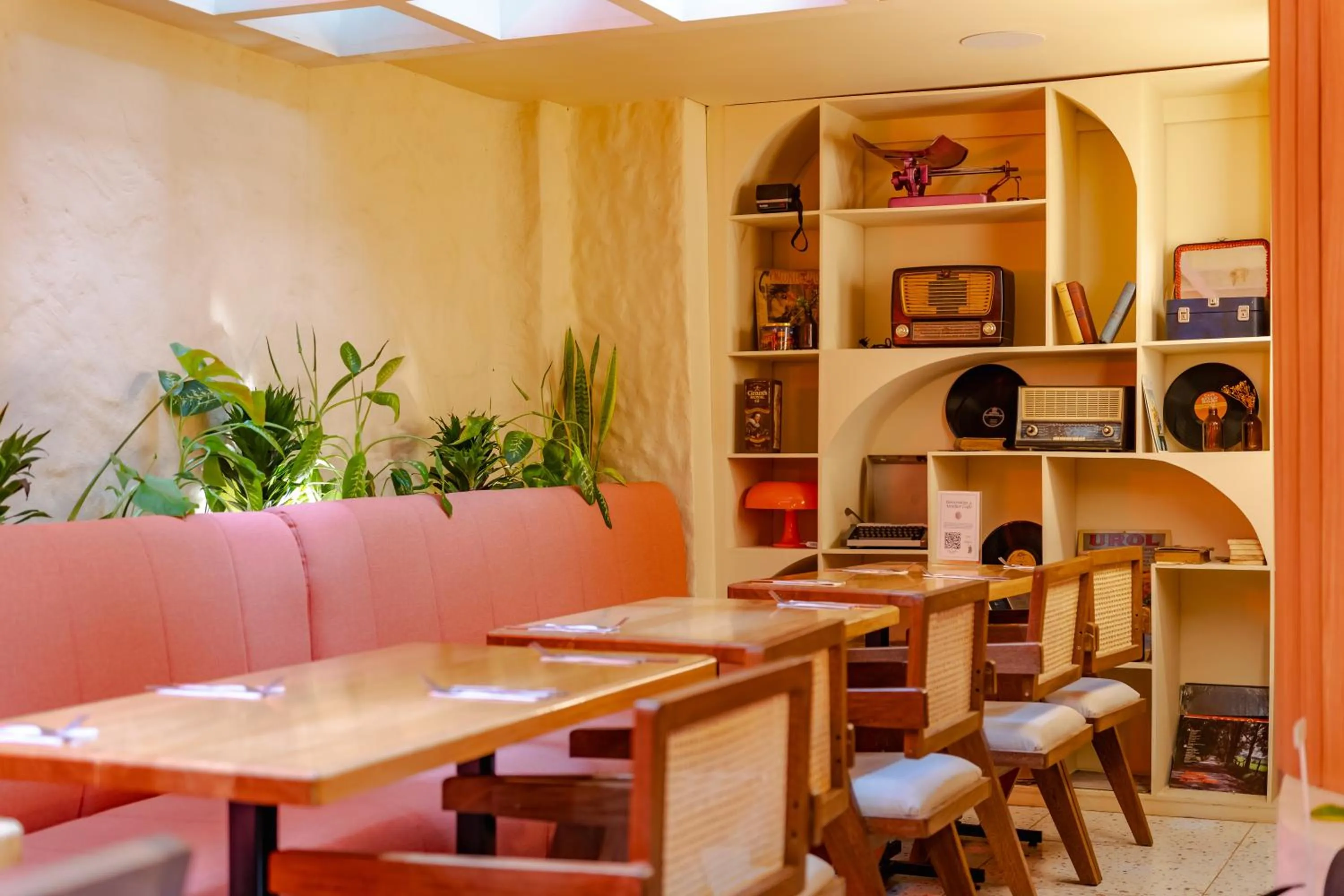 Breakfast in Sonata 44 Hotel Laureles