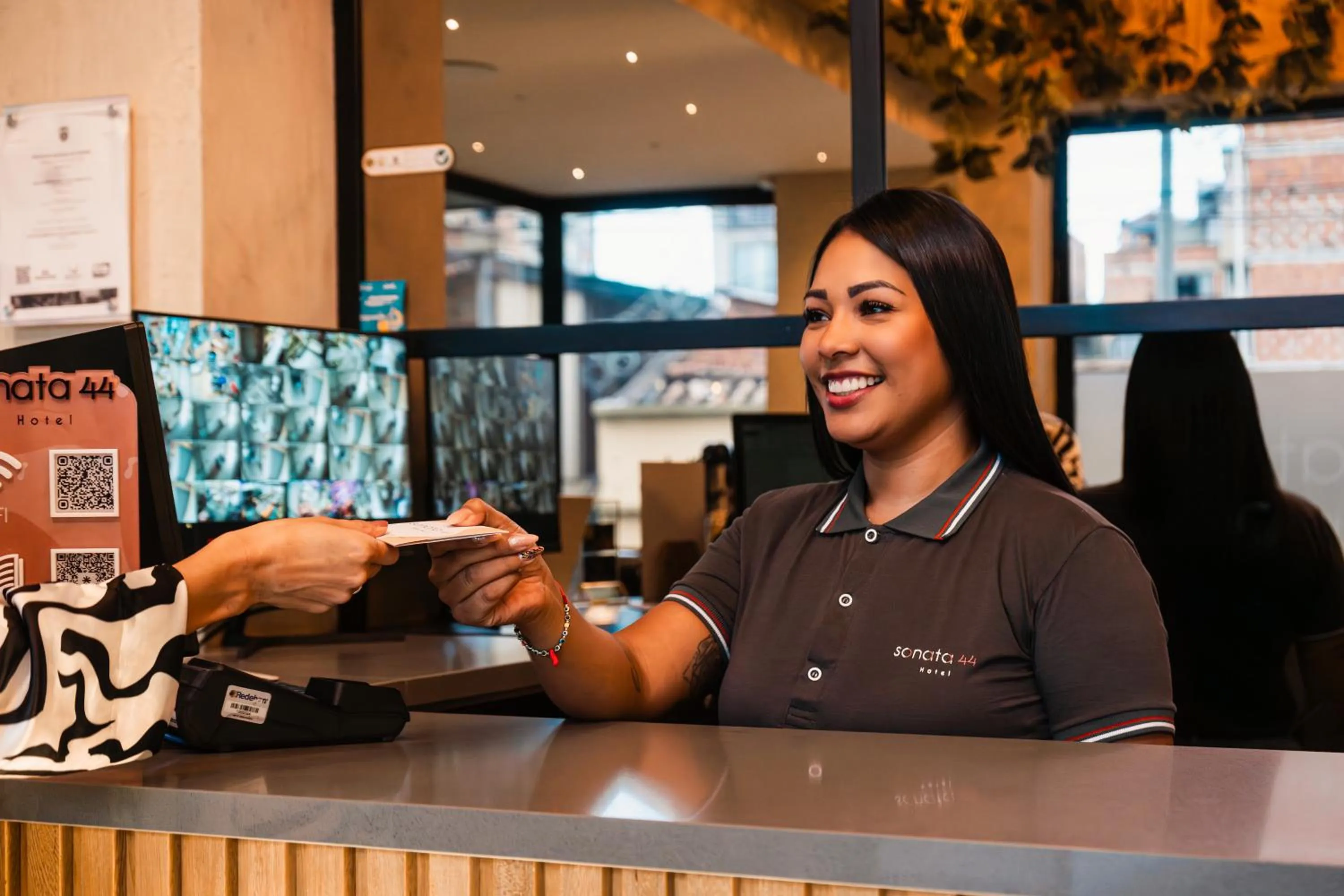 Sonata 44 Hotel Laureles