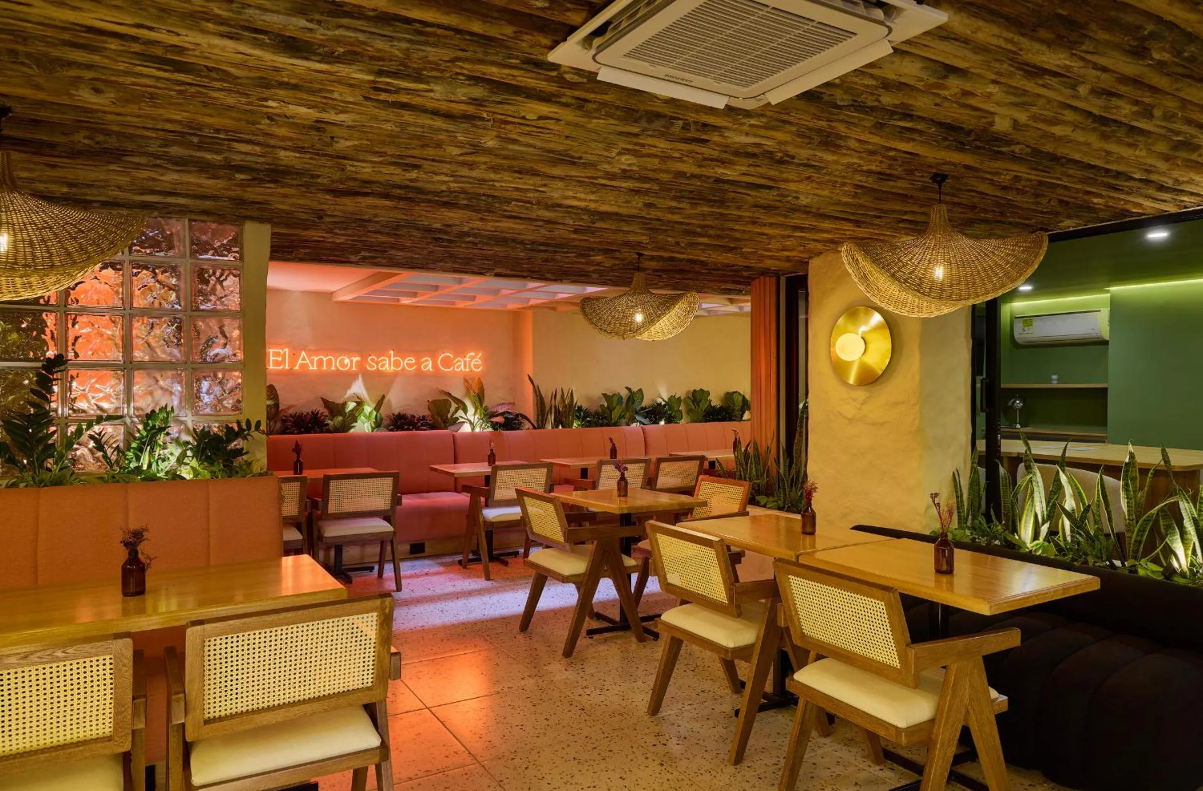 Sonata 44 Hotel Laureles