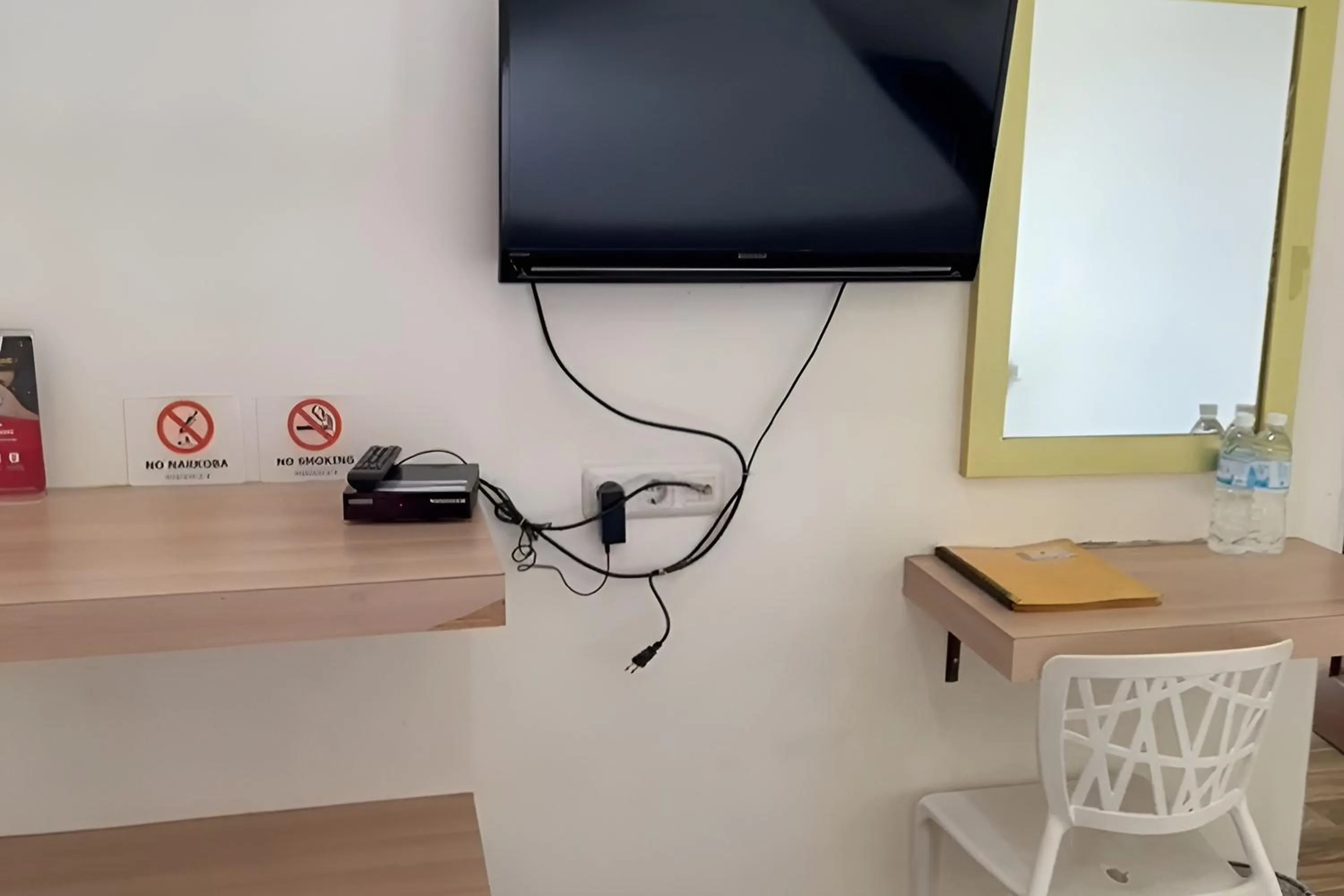 TV and multimedia in Residence 8