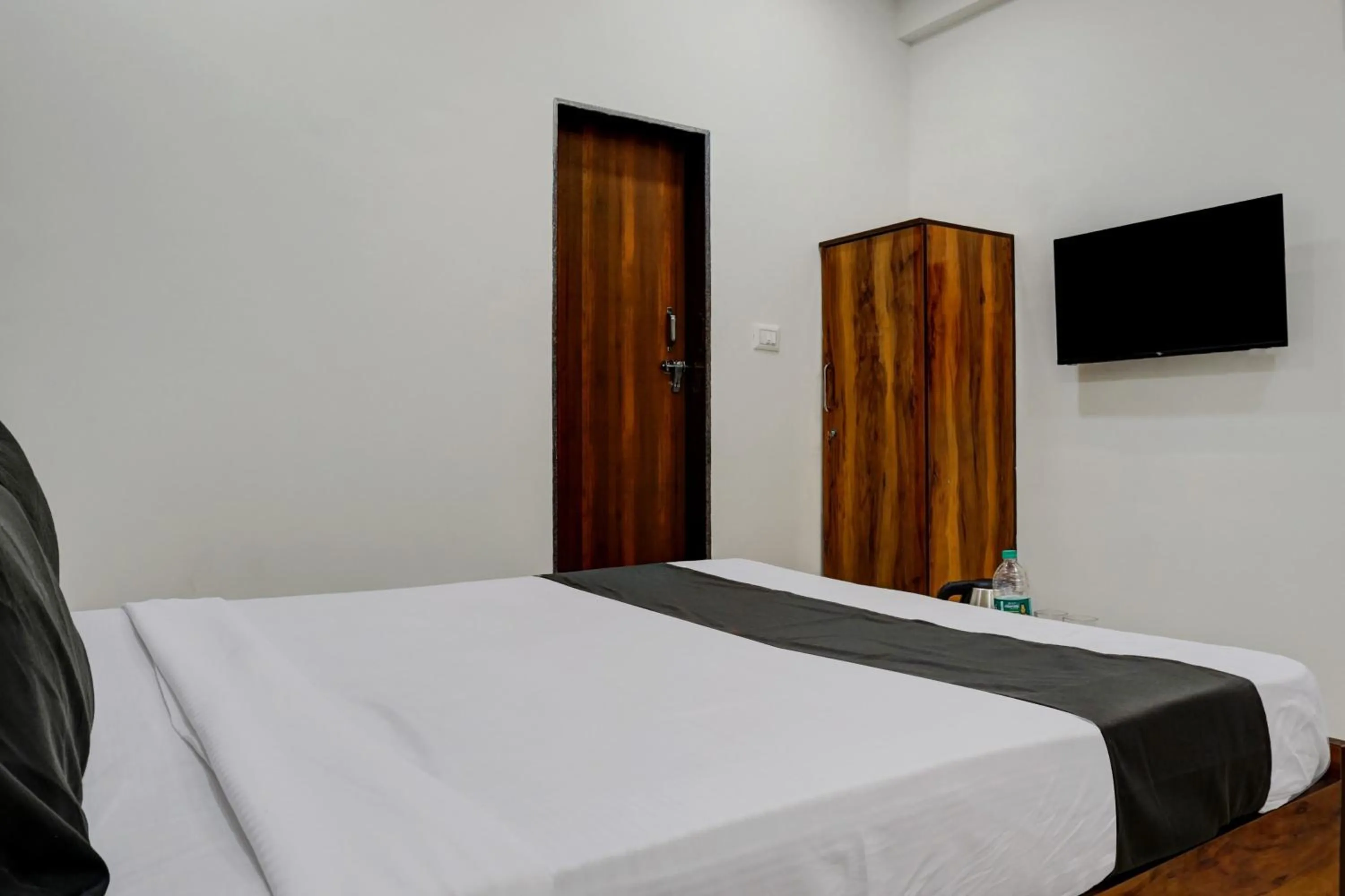 Bedroom, Bed in Super Hotel O KP Pride