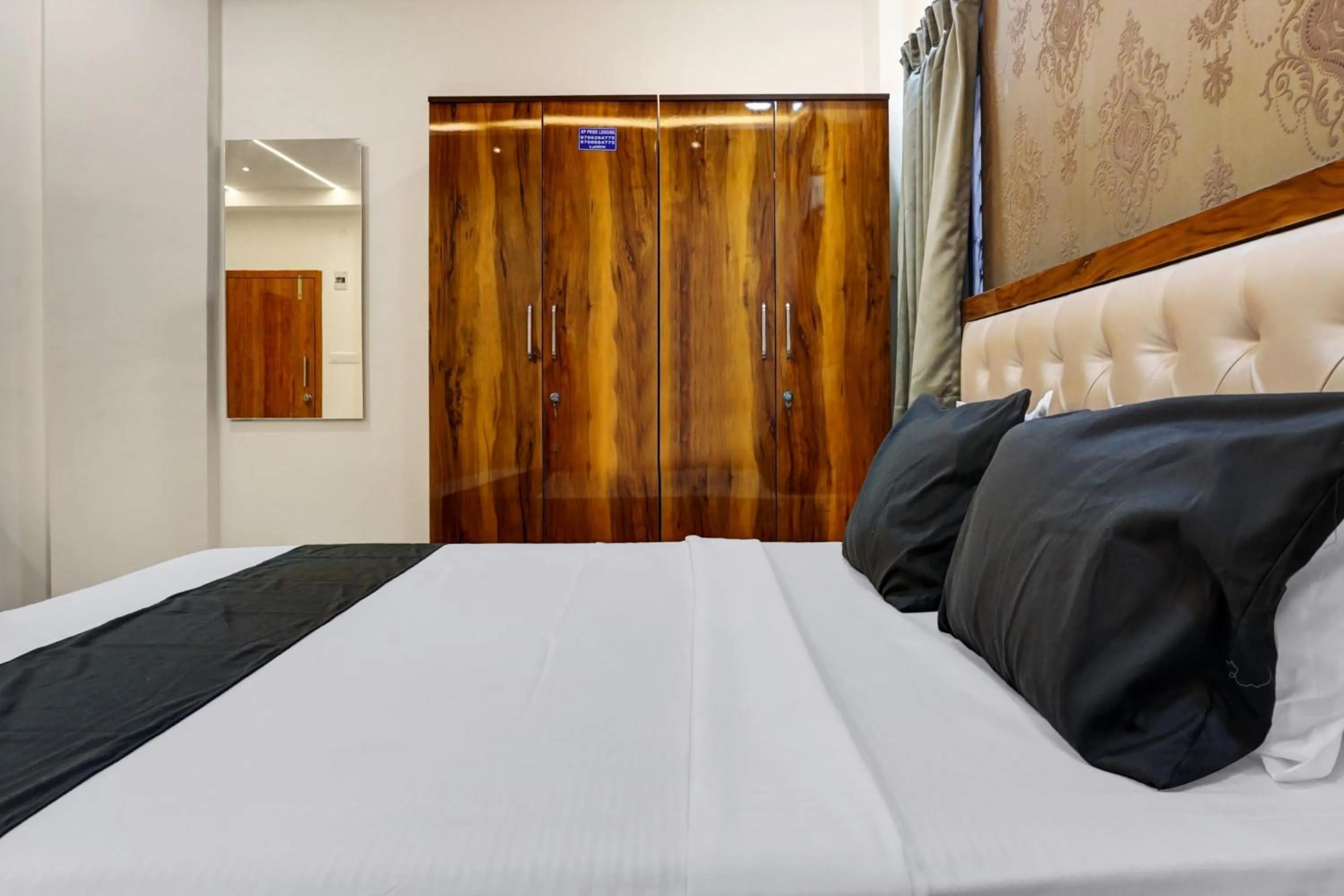 Bedroom, Bed in Super Hotel O KP Pride