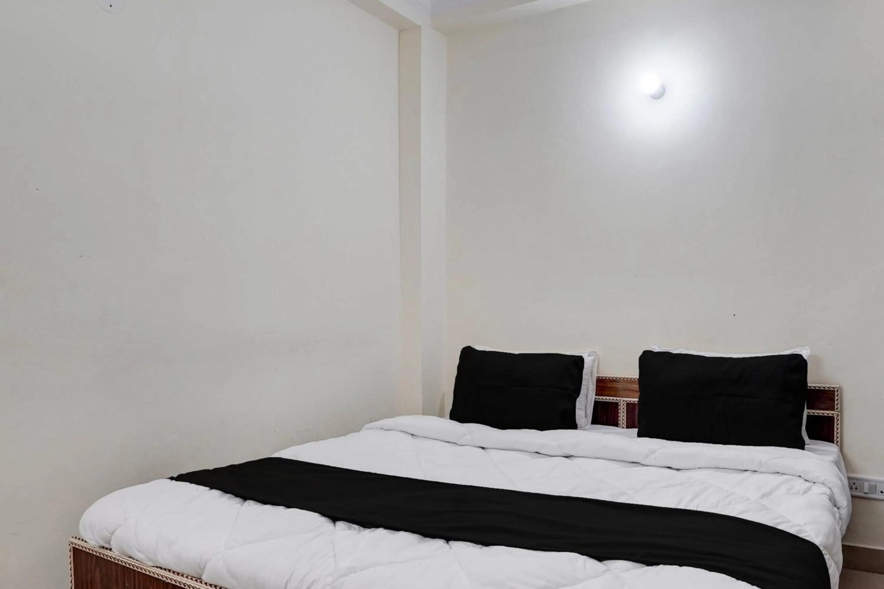 Bedroom, Bed in Hotel O Peaceful Paradise