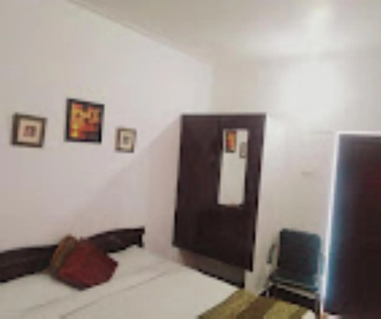 Bed in Hotel H. K. Legacy Nainital