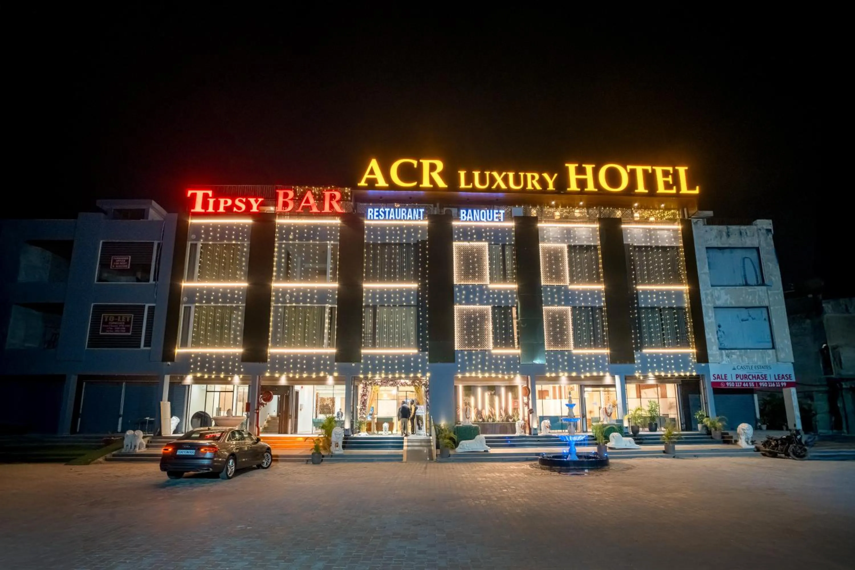 ACR Luxury Hotel