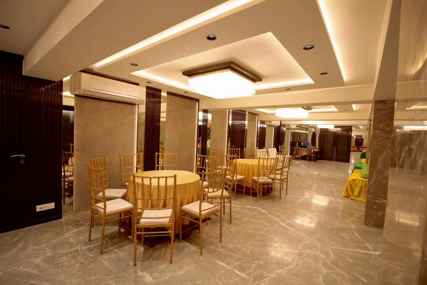 Banquet/Function facilities in Evara-Meraki Inn